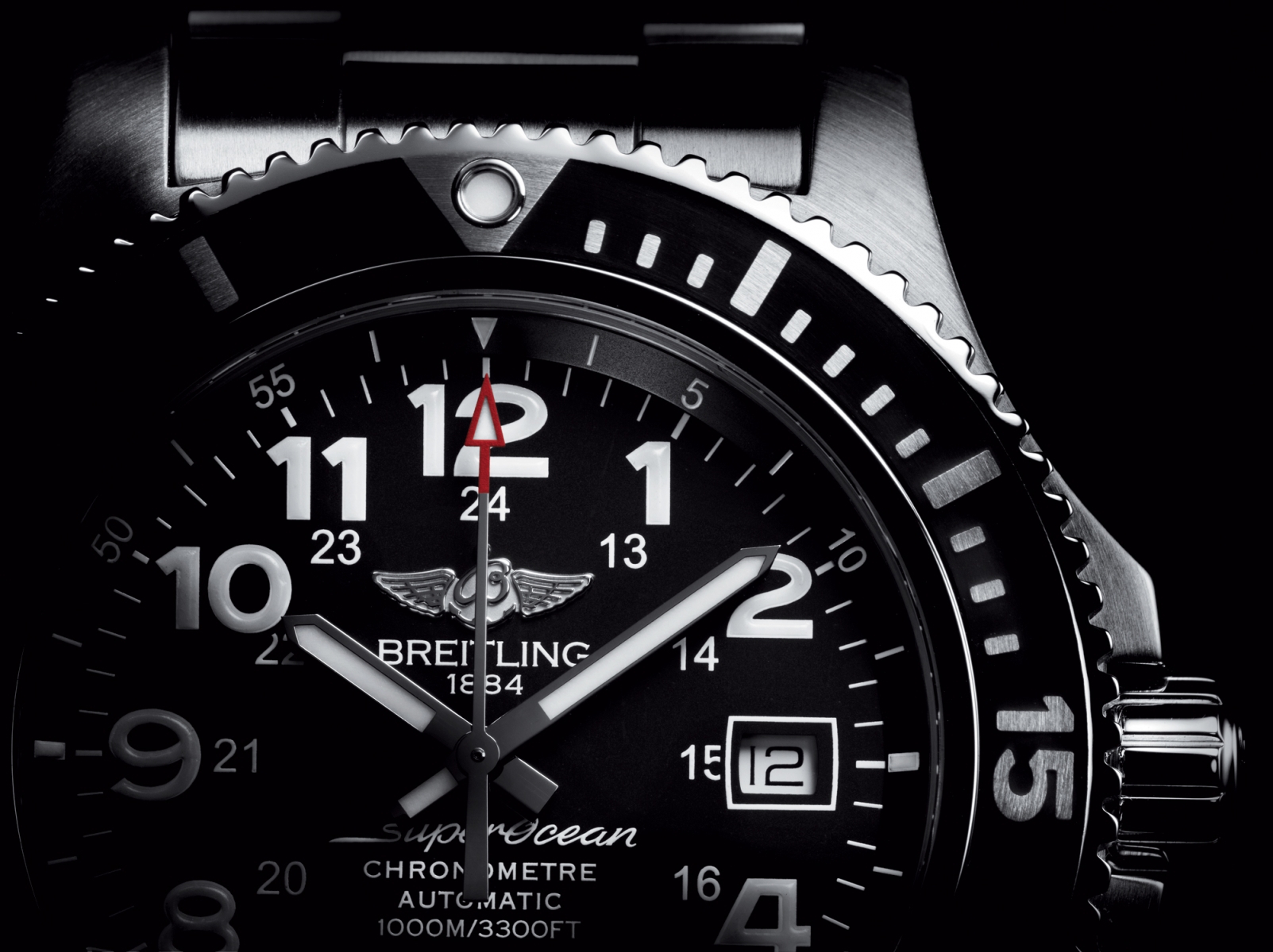 breitling Avengers Hurricane 45 Brightlett Black Dial Black Rubber Strap XB0180E4/BF31 - Year: 2020