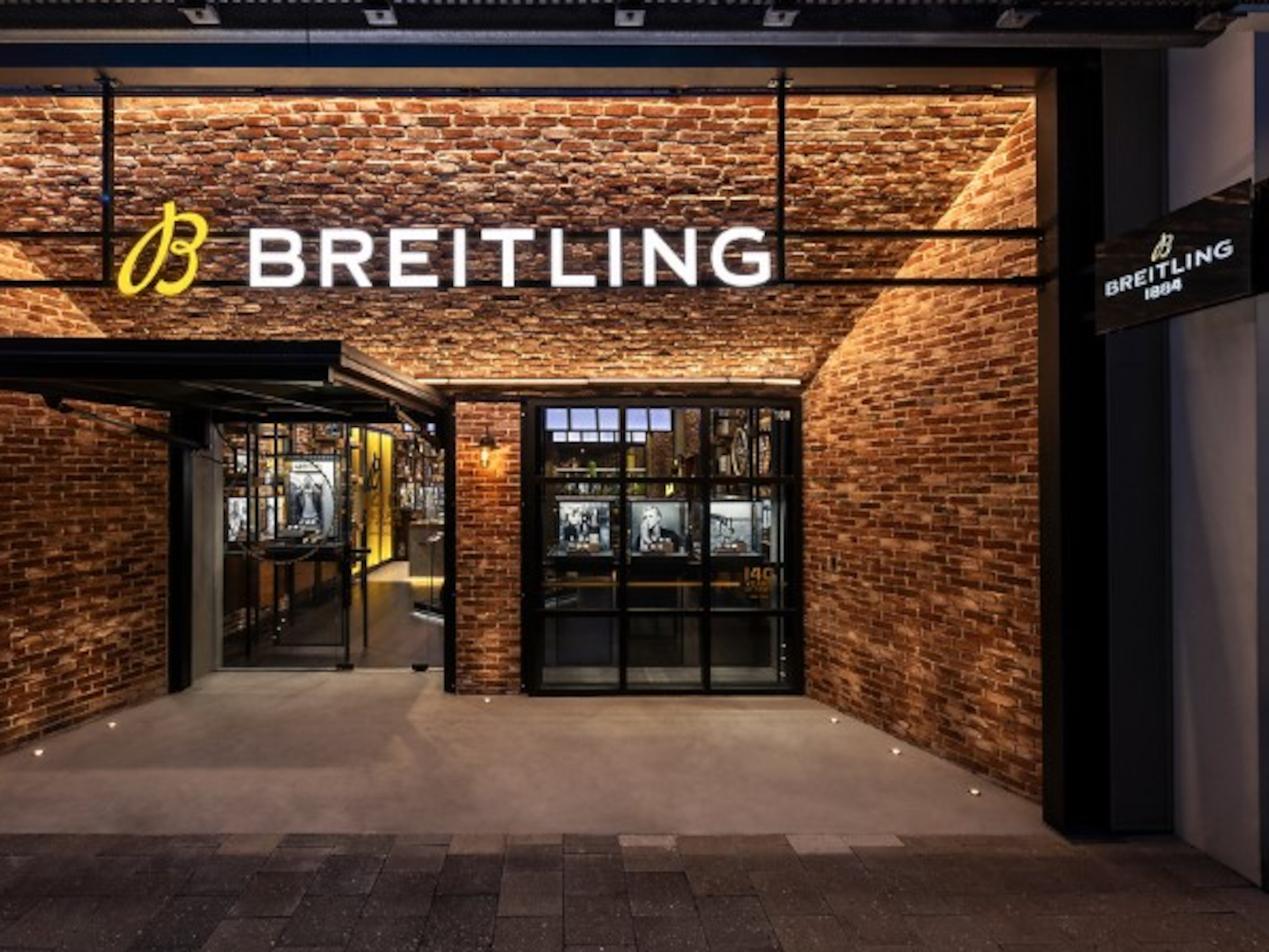 BREITLING BOUTIQUE MIAMI DESIGN DISTRICT