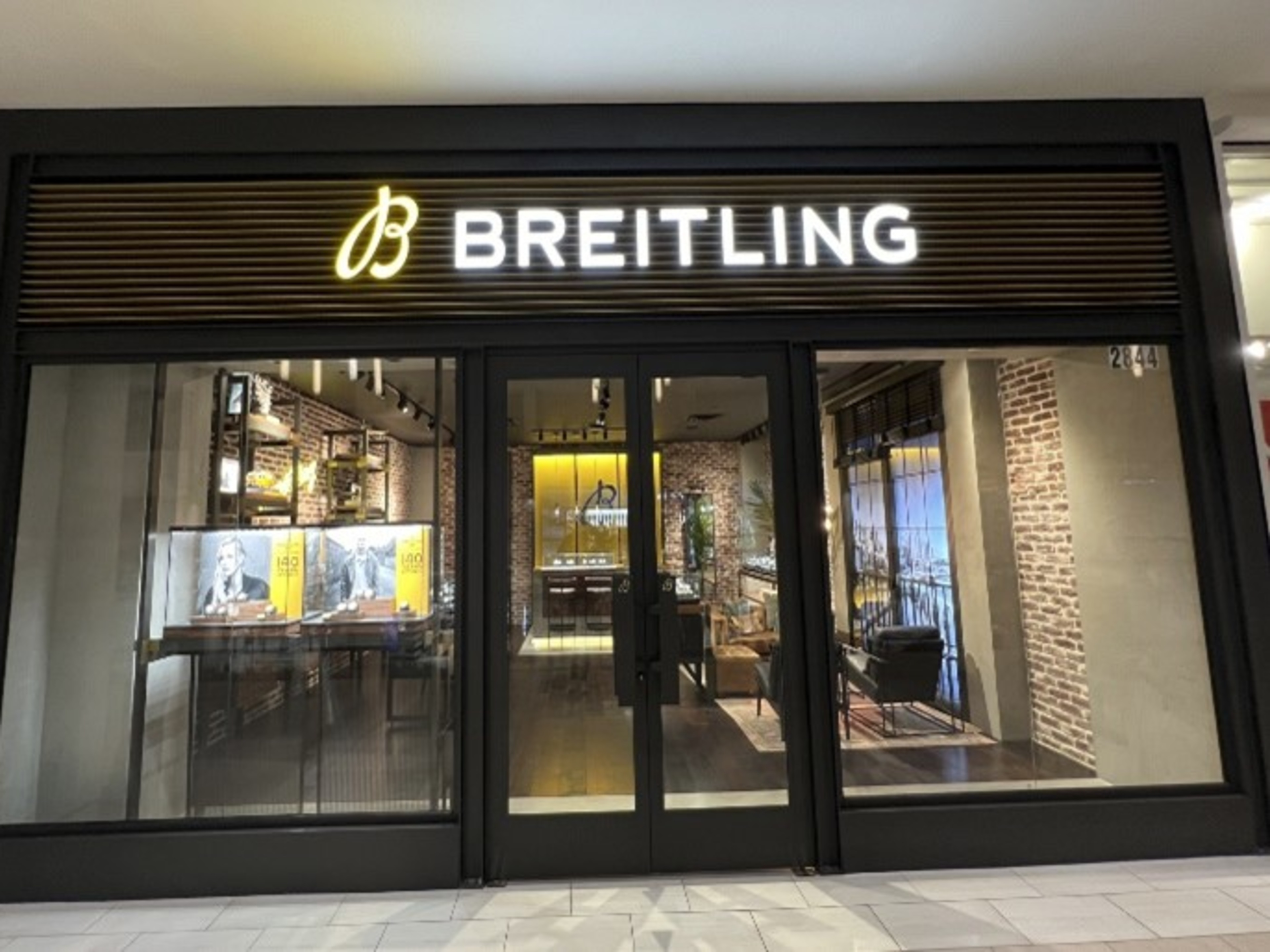 BREITLING BOUTIQUE MINNEAPOLIS