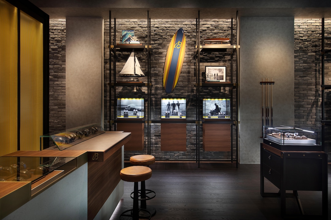 BREITLING BOUTIQUE DUBAI FASHION AVENUE
