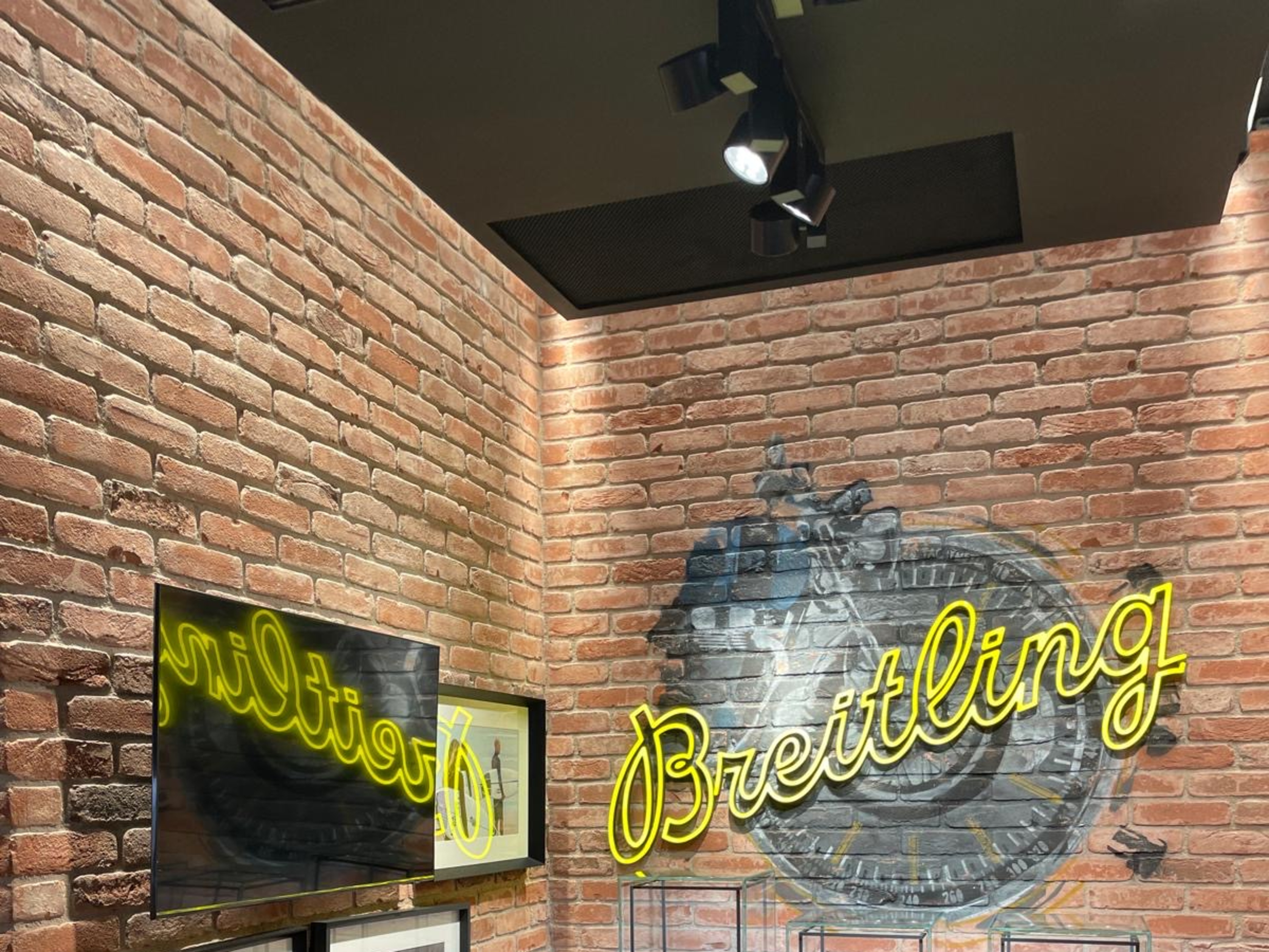 boutique image