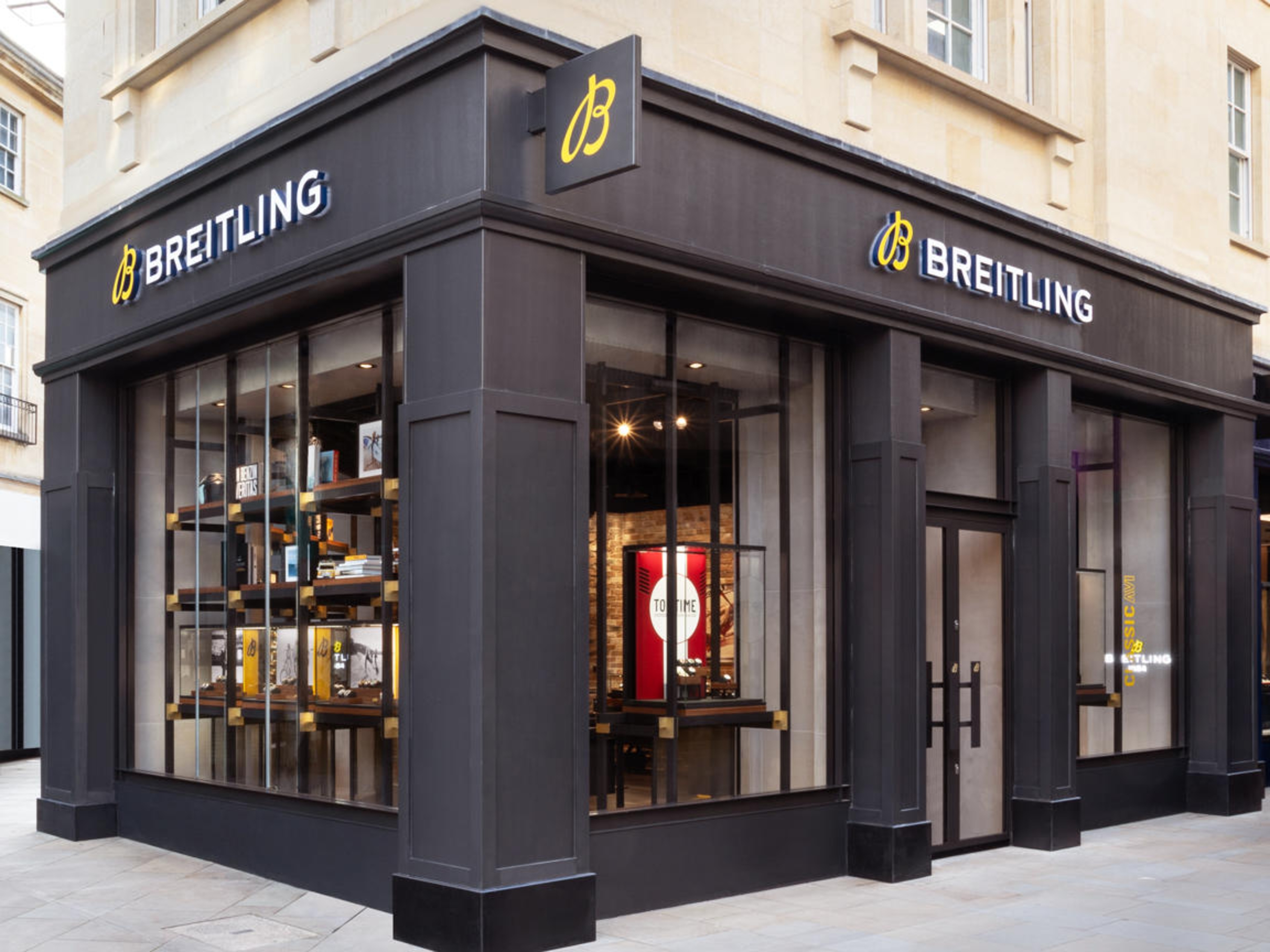 BREITLING BOUTIQUE BATH