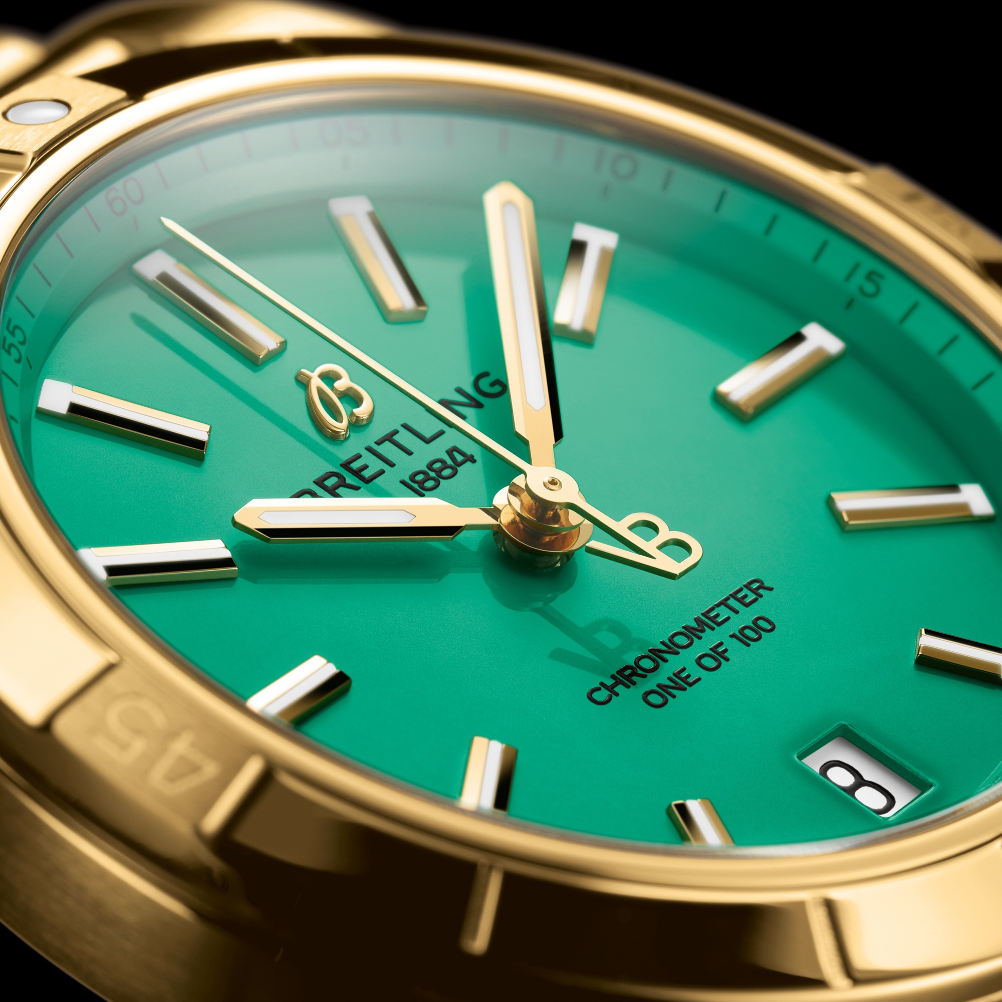 クロノマット36ヴィクトリア・ベッカム・コレクション | Breitling