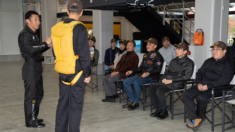 News - Challenge Flight - Image Carousel - JP