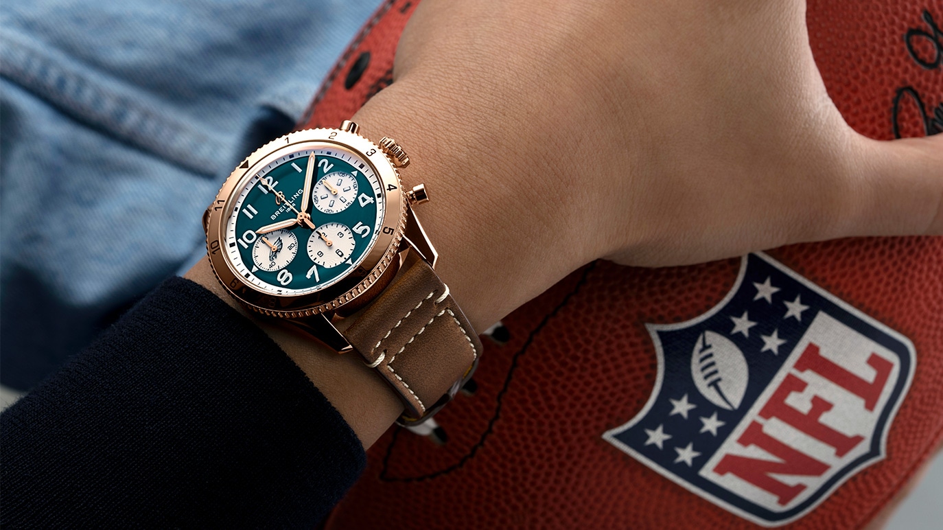 Pdp Banner - Classic Avi Chronograph 42 NFL Philadelphia Eagles Edition