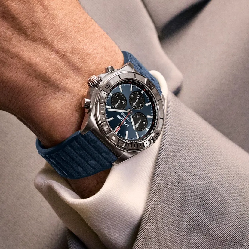 Chronomat B01 42 - AB0134101C1S1 - image 5