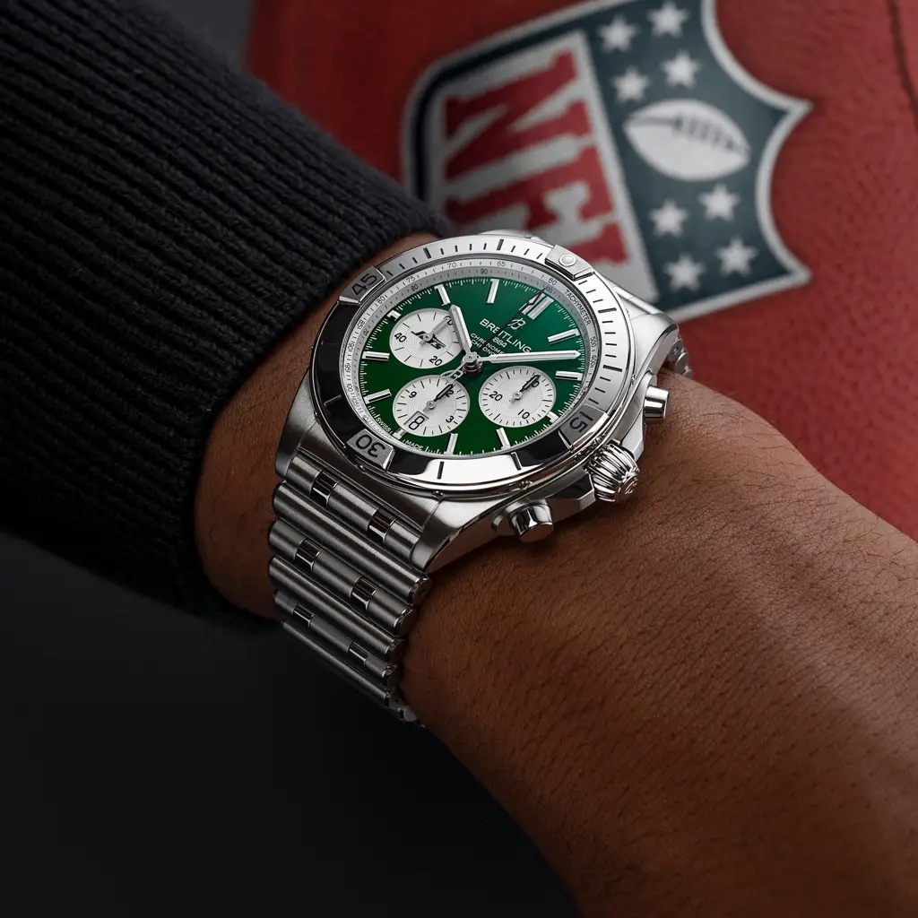 Chronomat B01 42 NFL New York Jets Edition - AB01342B1L5A1 - image 5