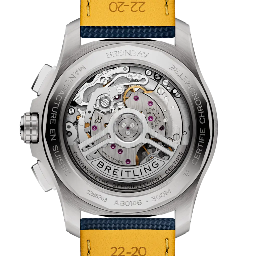 Avenger B01 Chronograph 42 - AB0146101C1X1 - image 4