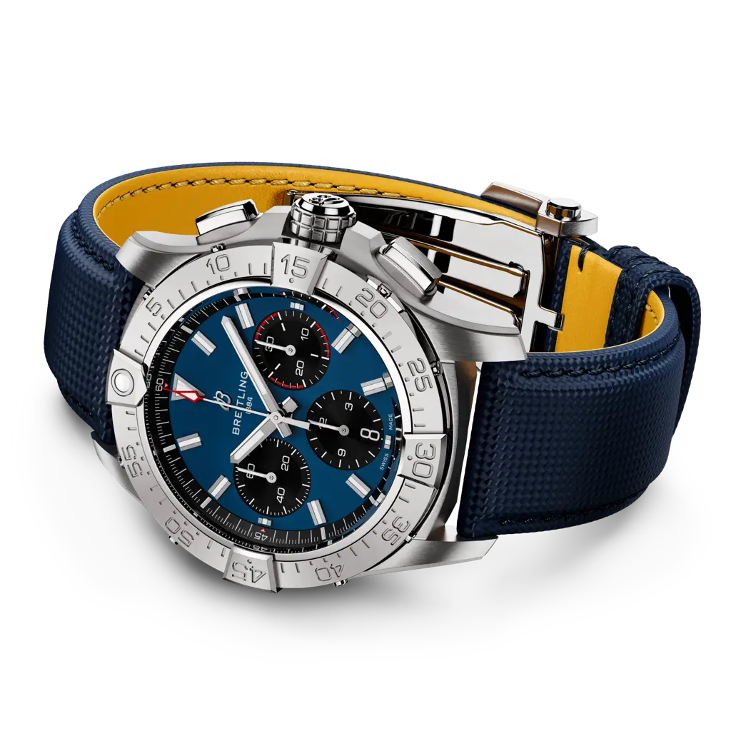 Avenger B01 Chronograph 42 - AB0146101C1X1 - image 3