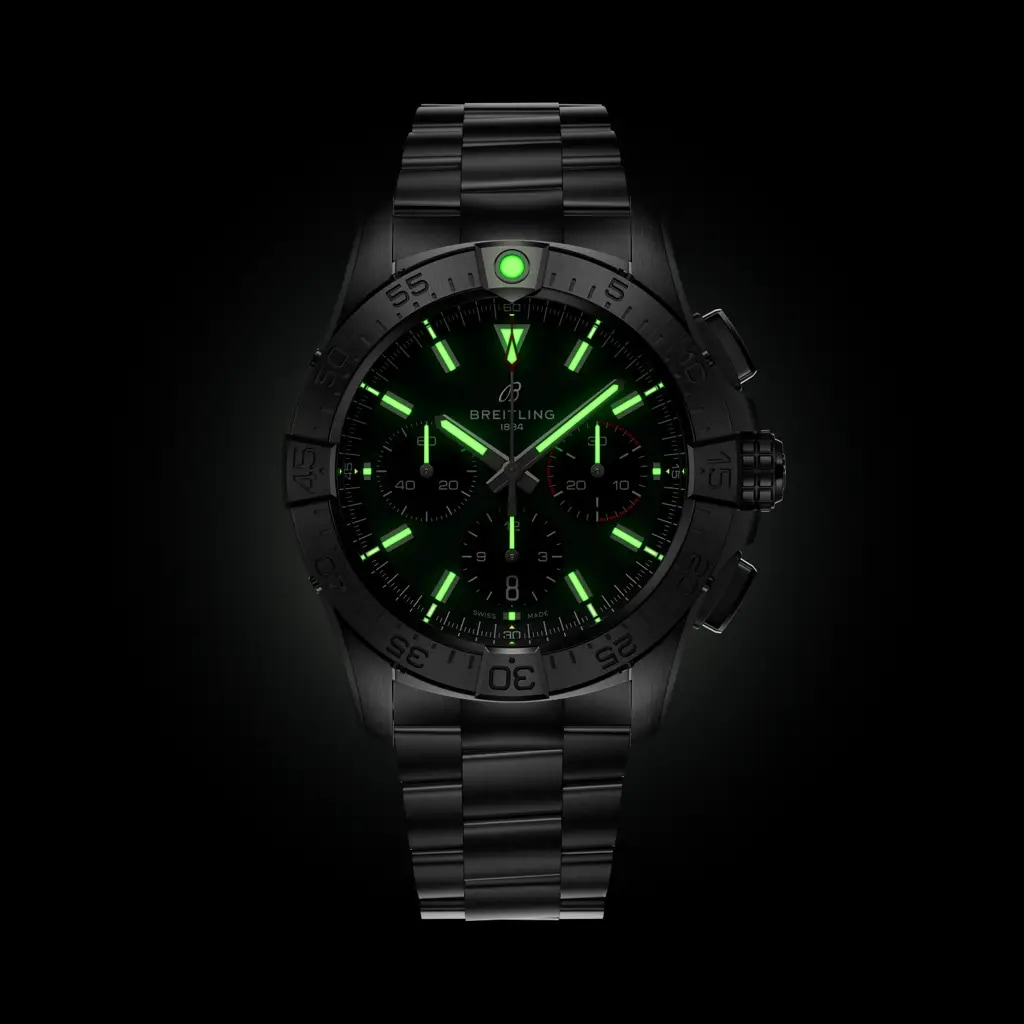 Avenger B01 Chronograph 42 - AB0146101L1A1 - image 5
