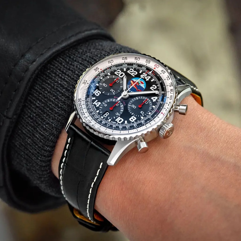 Navitimer B02 Chronograph 41 Cosmonaute Porco Rosso - AB02302A1B1P1 - image 5