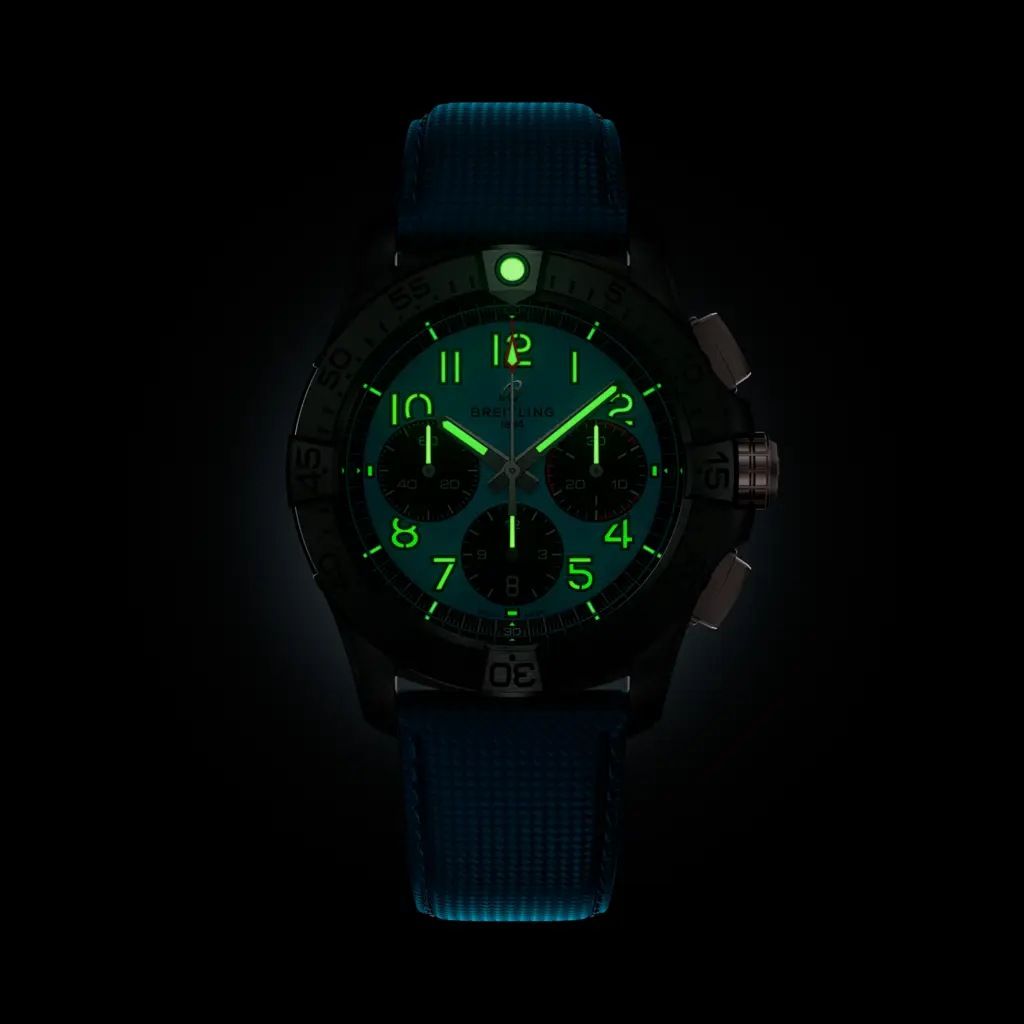 Avenger B01 Chronograph 42 Night Mission - SB0146101L1X1 - image 6