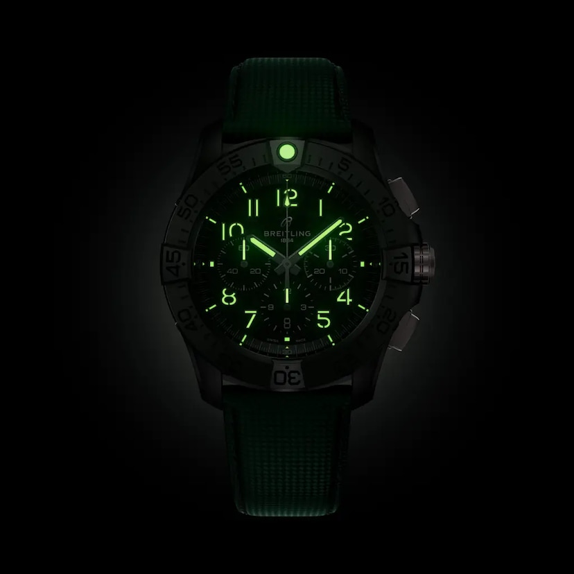 Super Avenger B01 Chronograph 46 Night Mission - SB0148101B1X1 - image 6