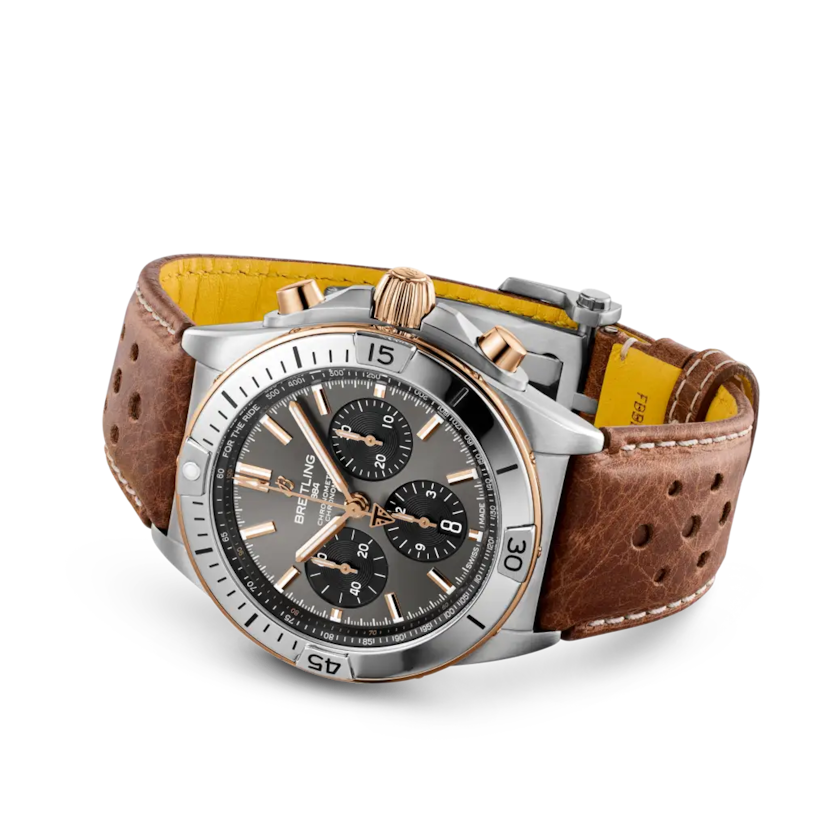 Chronomat B01 42 Triumph - TB0134101M1X1 - image 3