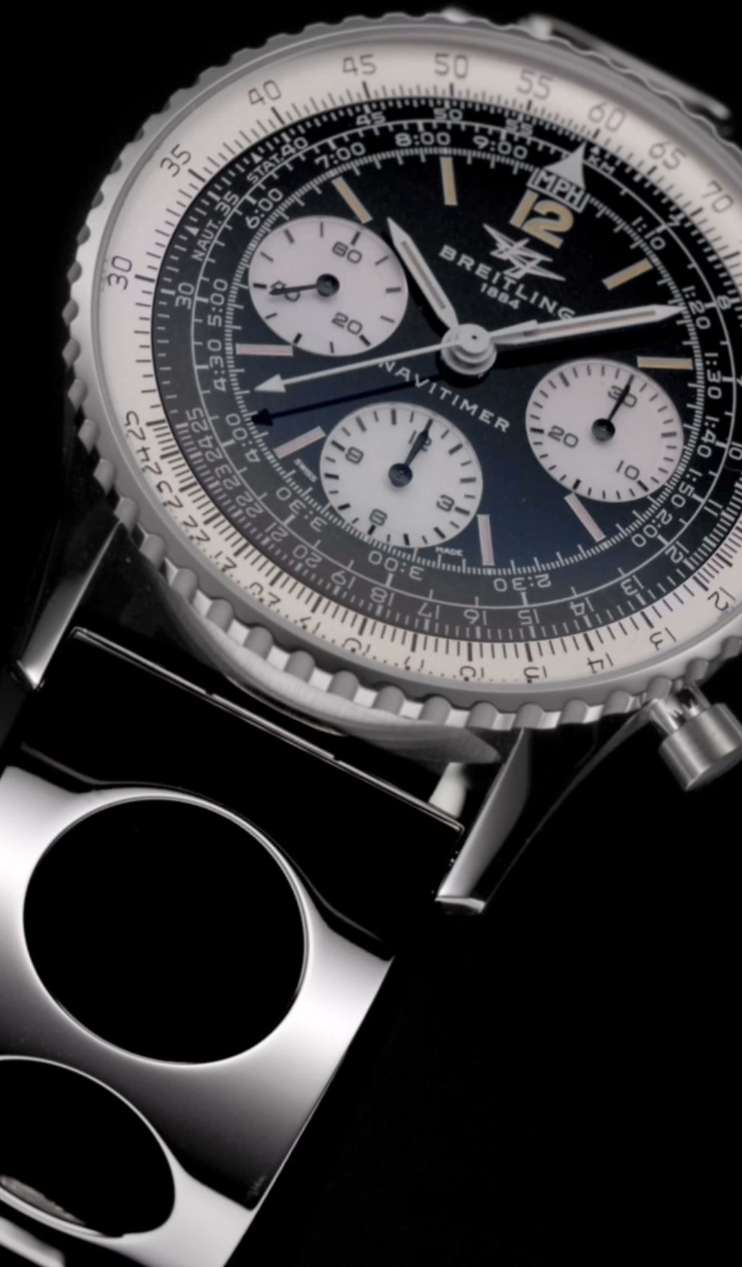 Hero Slider - Navitimer Stories Miles Davis