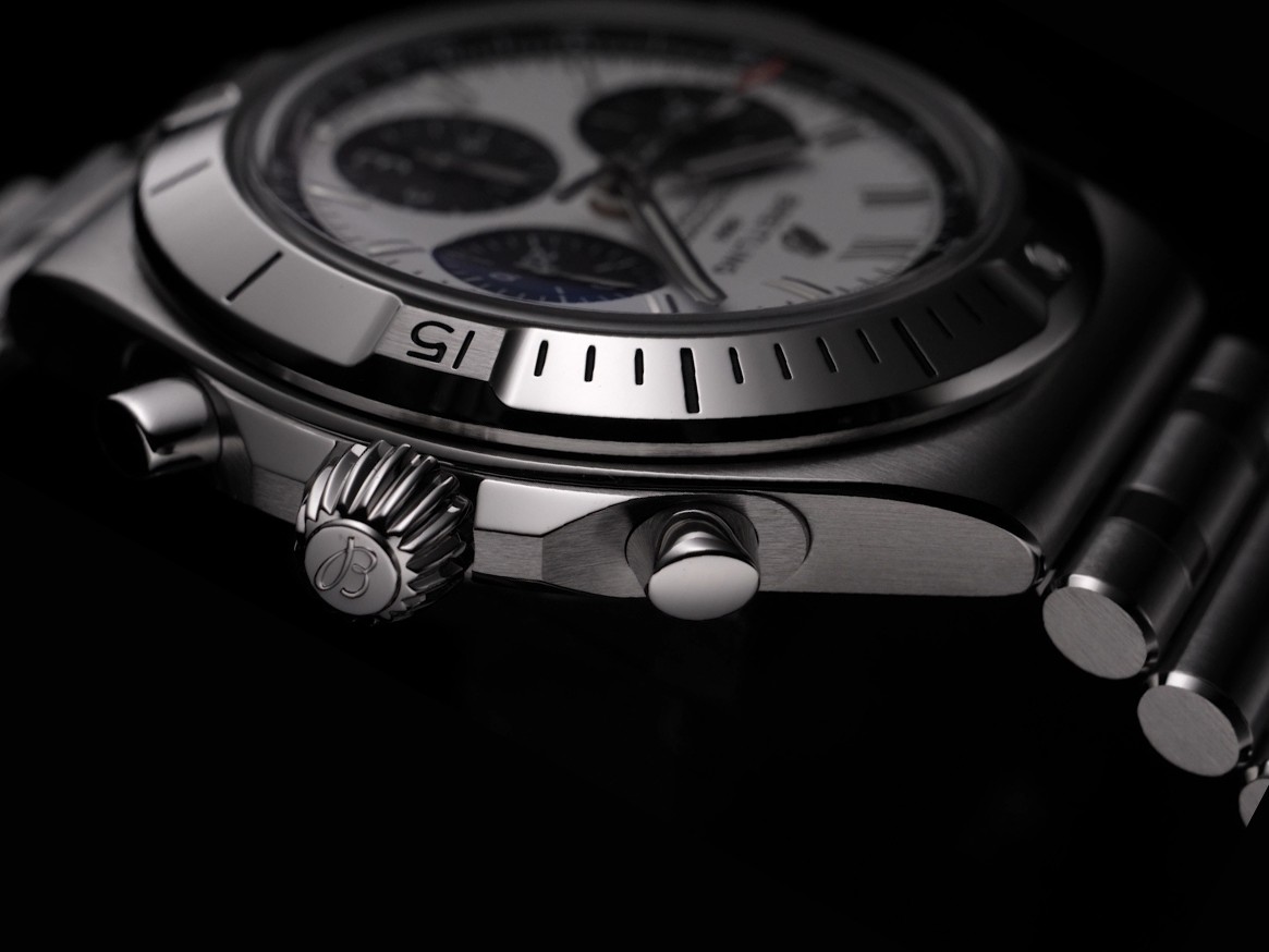 Collection Editorial - Chronomat - Ergonomics