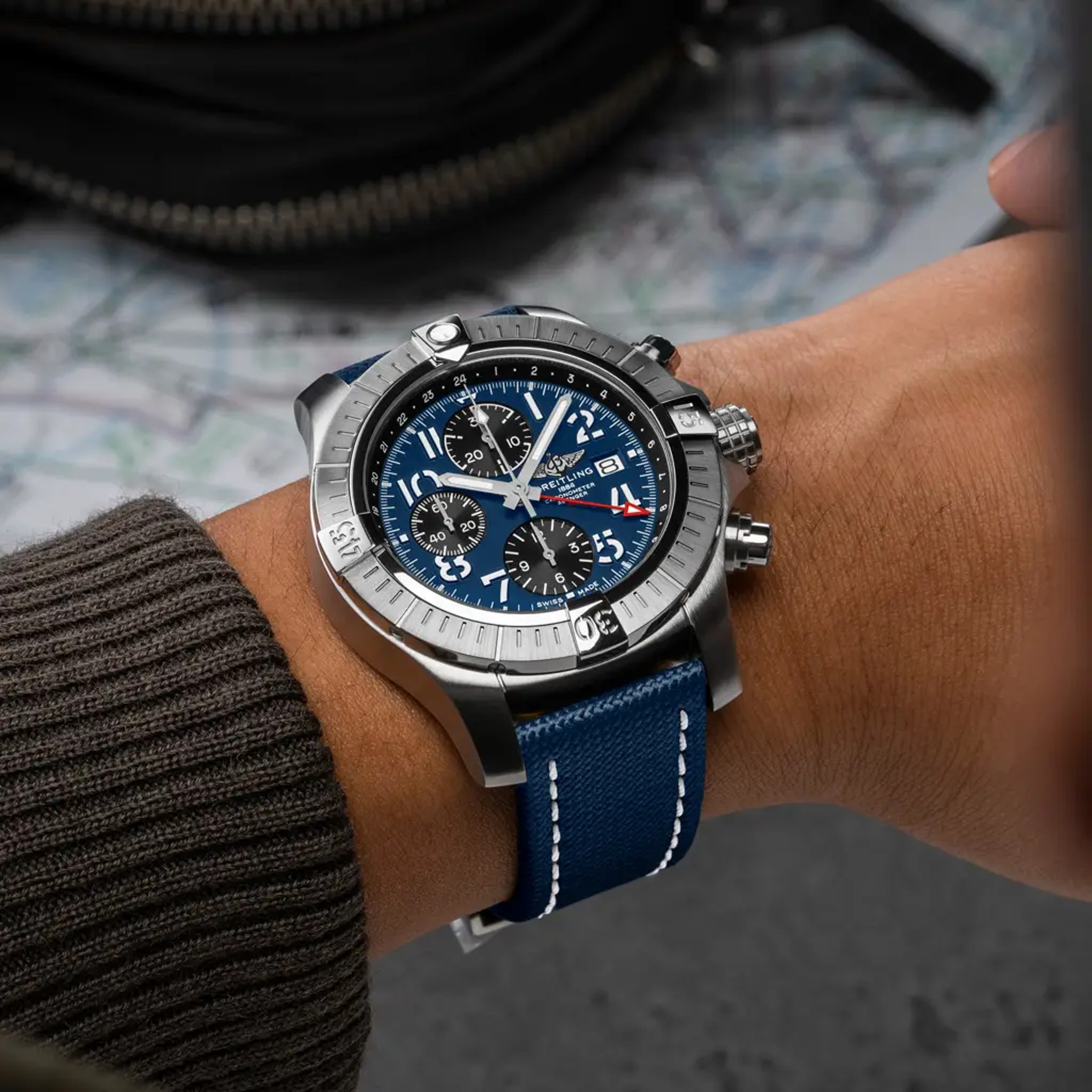 Avenger Chronograph GMT 45 - A24315101C1X2 - image 5