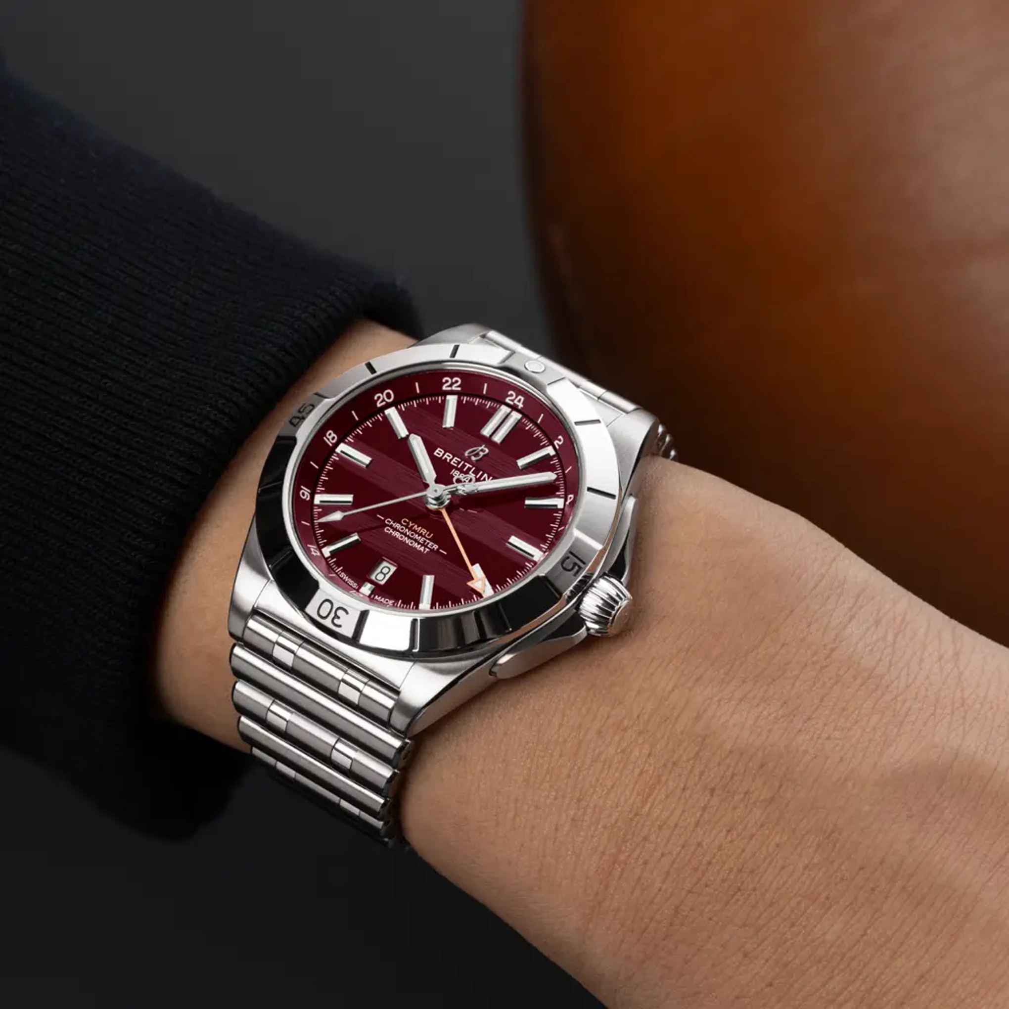 Chronomat Automatic GMT 40 Six Nations Wales - A323988B1K1A1 - image 5