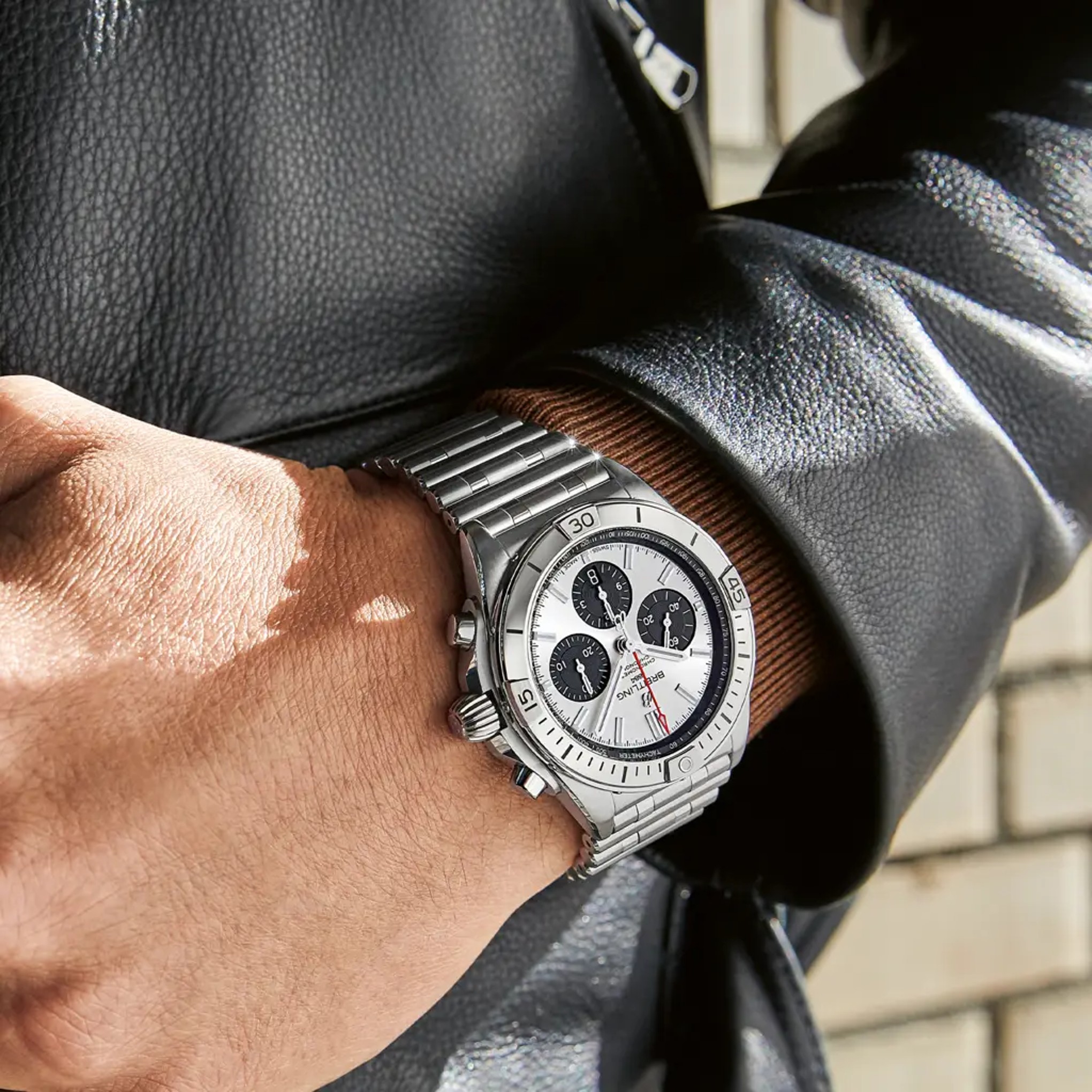 Chronomat B01 42 - AB0134101G1A1 - image 5