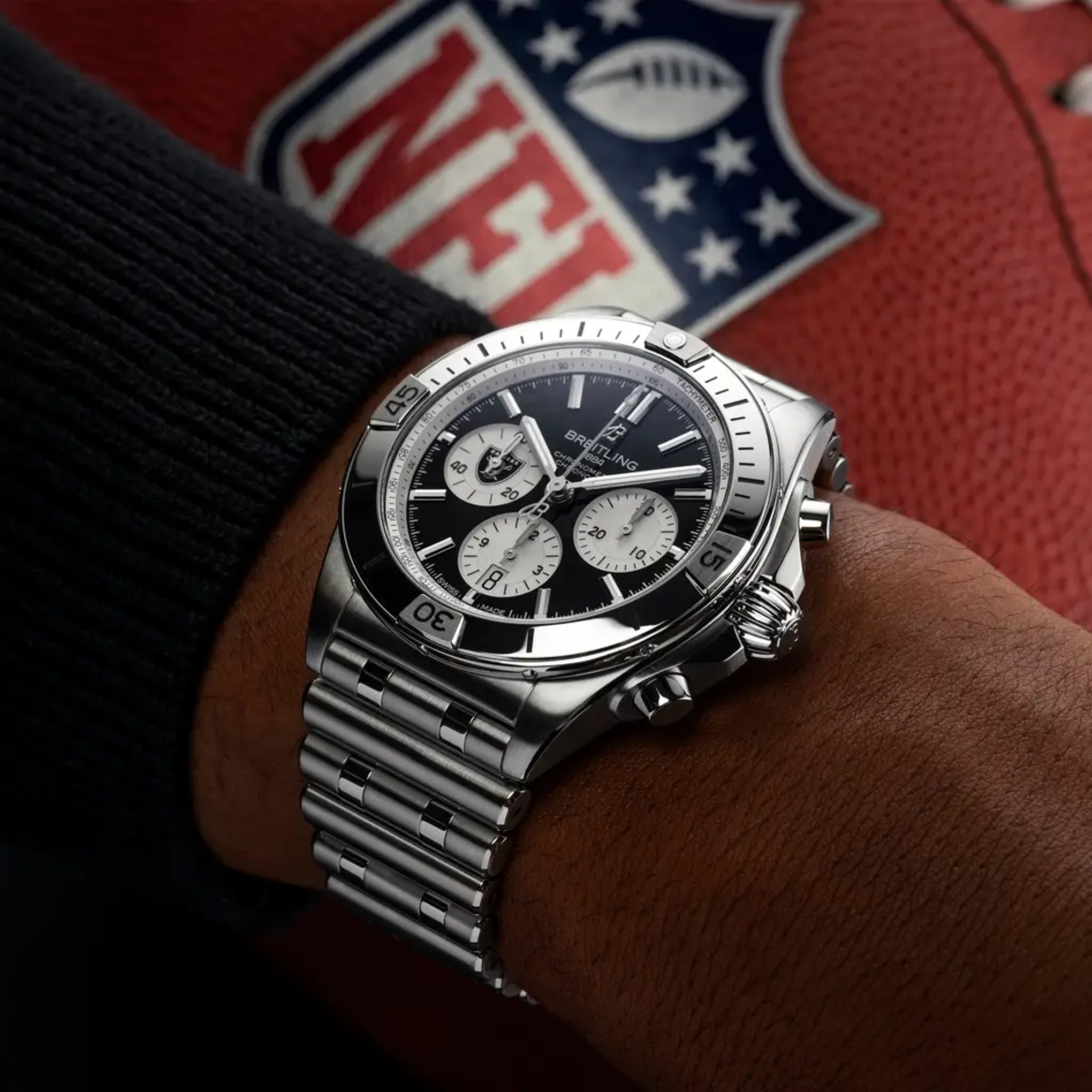 Chronomat B01 42 NFL Las Vegas Raiders Edition - AB01342B1B1A1 - image 5