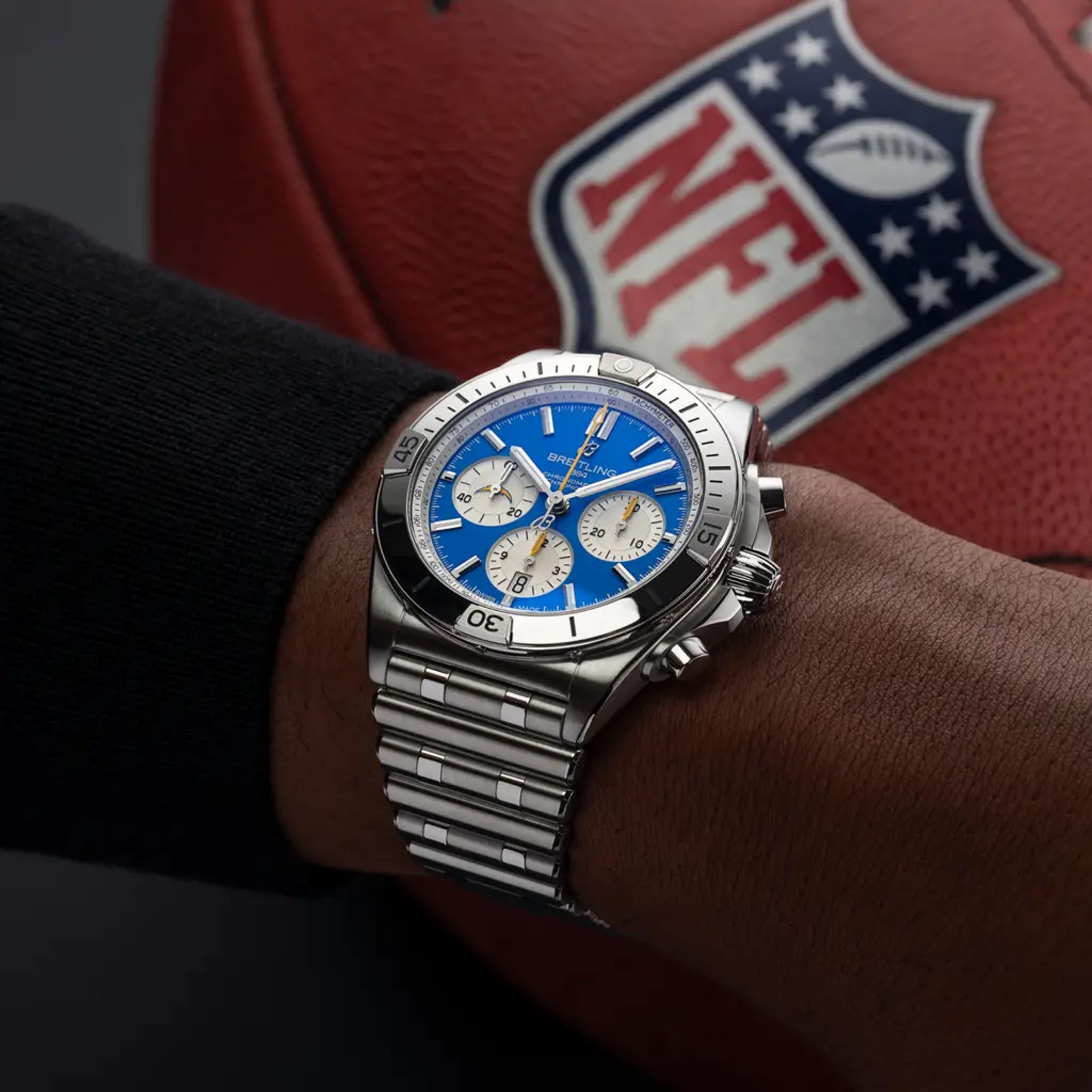 Chronomat B01 42 Nfl Los Angeles Chargers Edition - AB01345B1C8A1