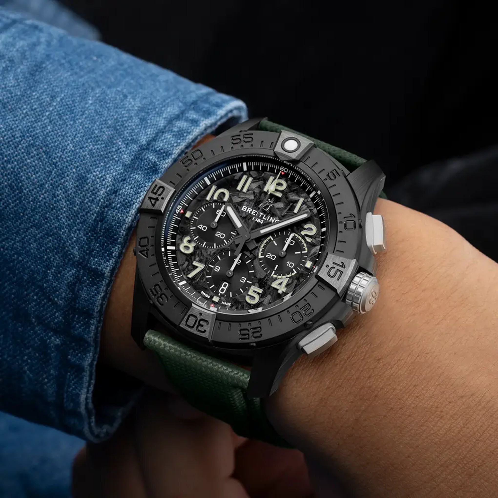 Super Avenger B01 Chronograph 46 Night Mission - SB0148101B1X1 - image 5
