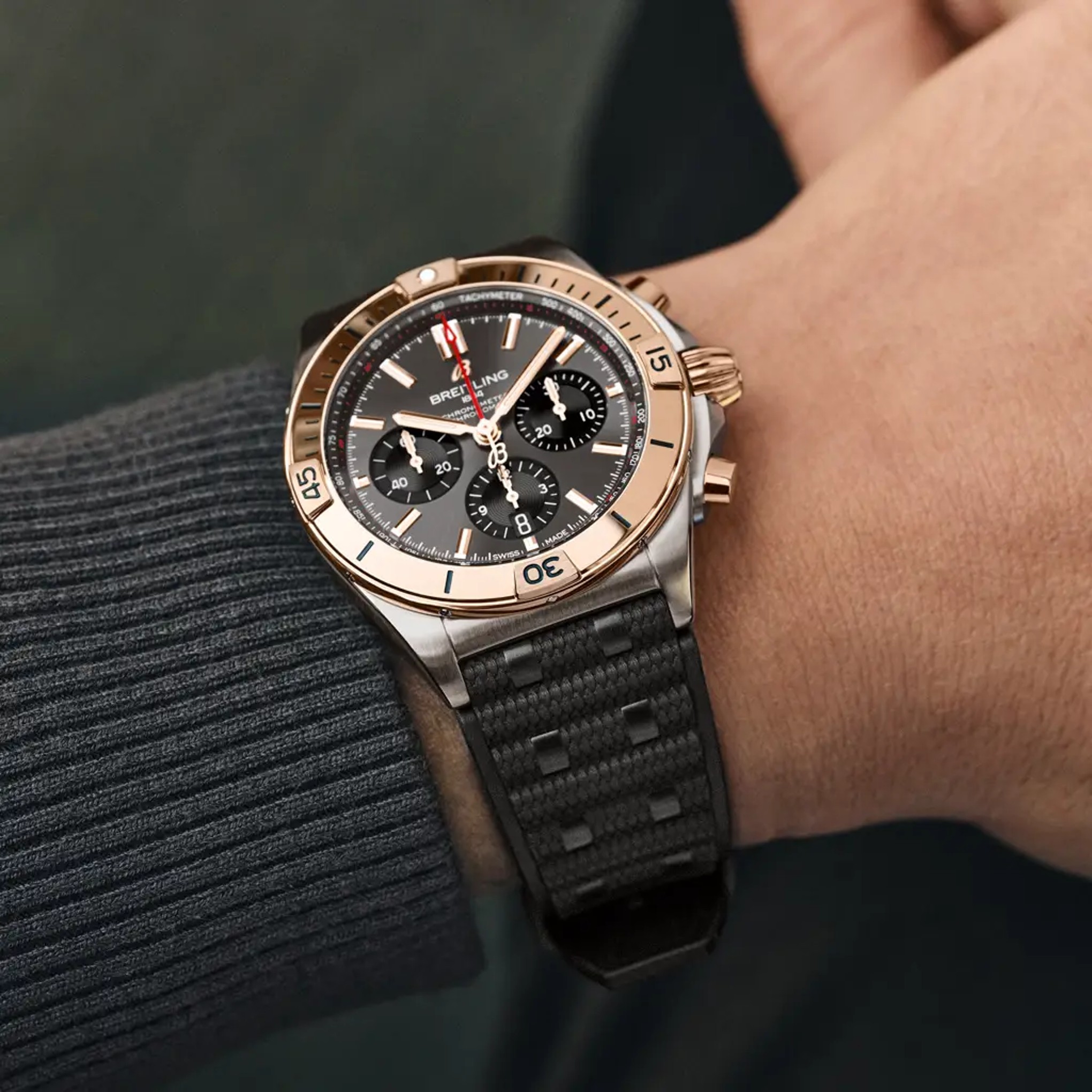 Chronomat B01 42 - UB0134101B1S1 - image 5