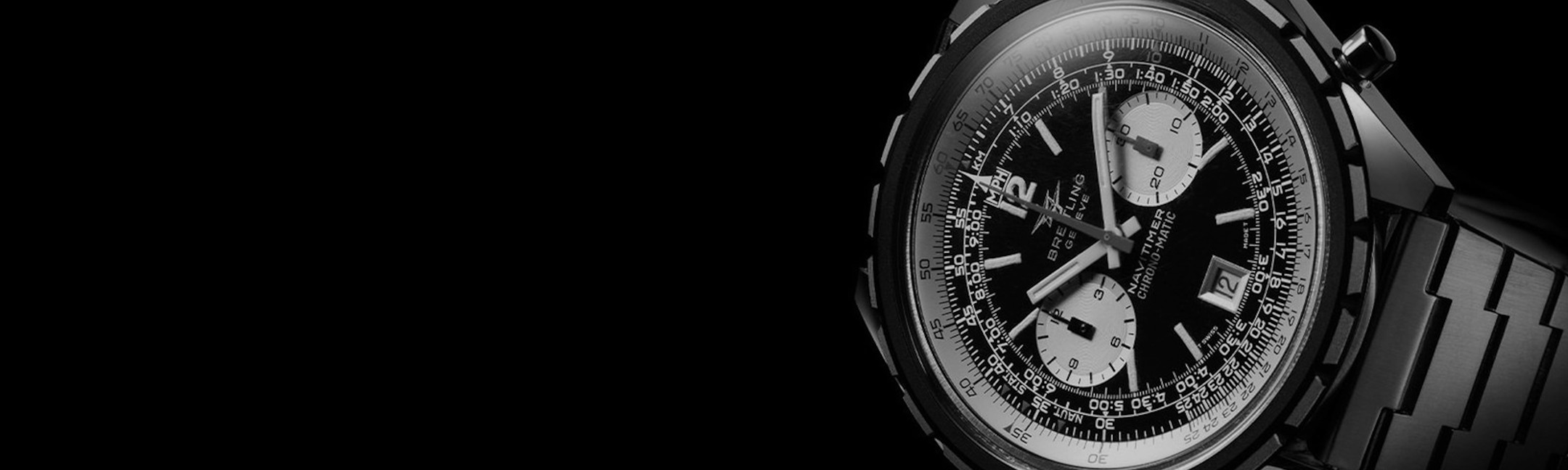 {generated} 1970年代Breitling航天計時Chrono-Matic特寫，展現黑色錶盤、鋼製錶殼與精細計算尺刻度