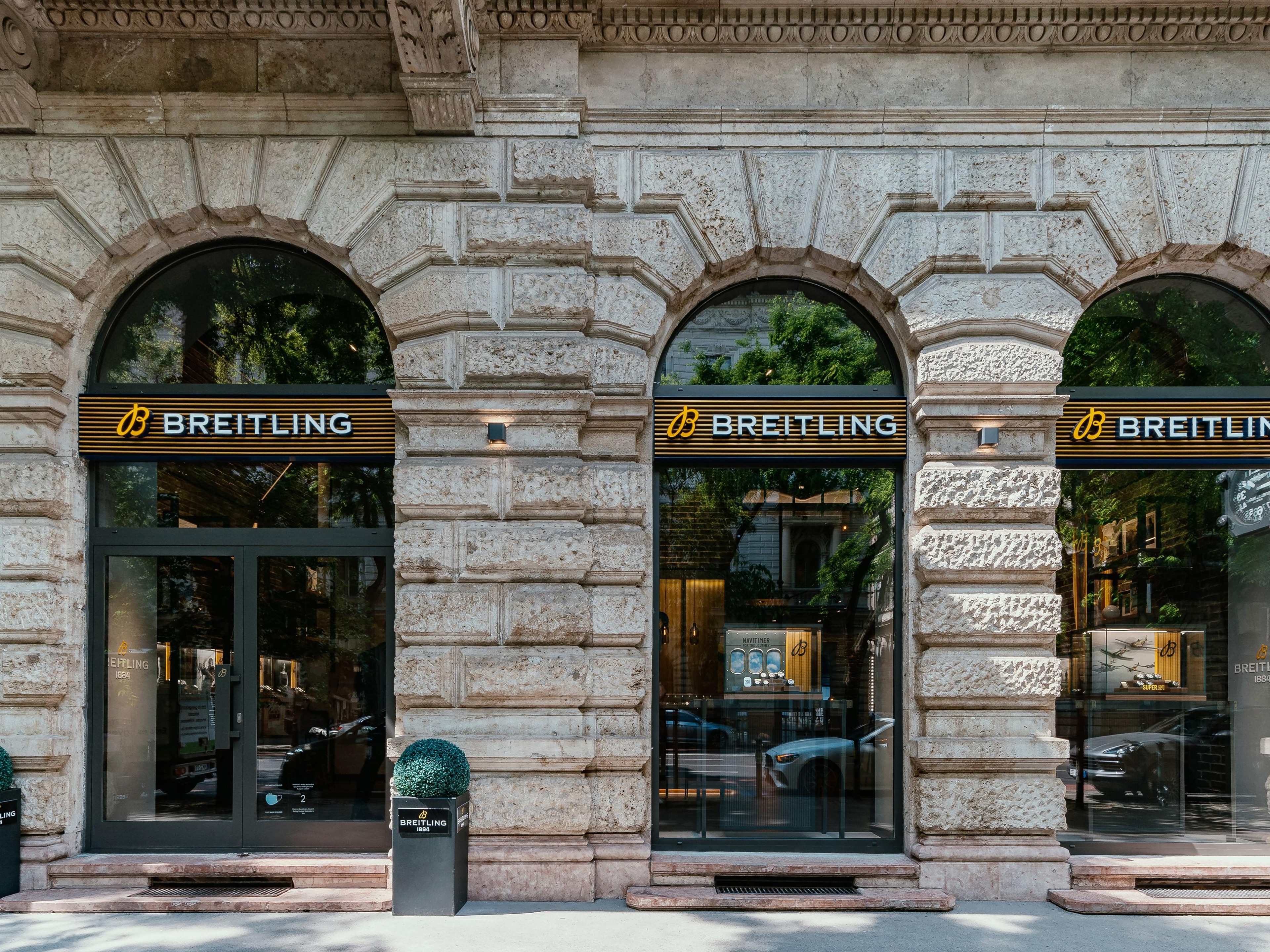 BREITLING BOUTIQUE BUDAPEST