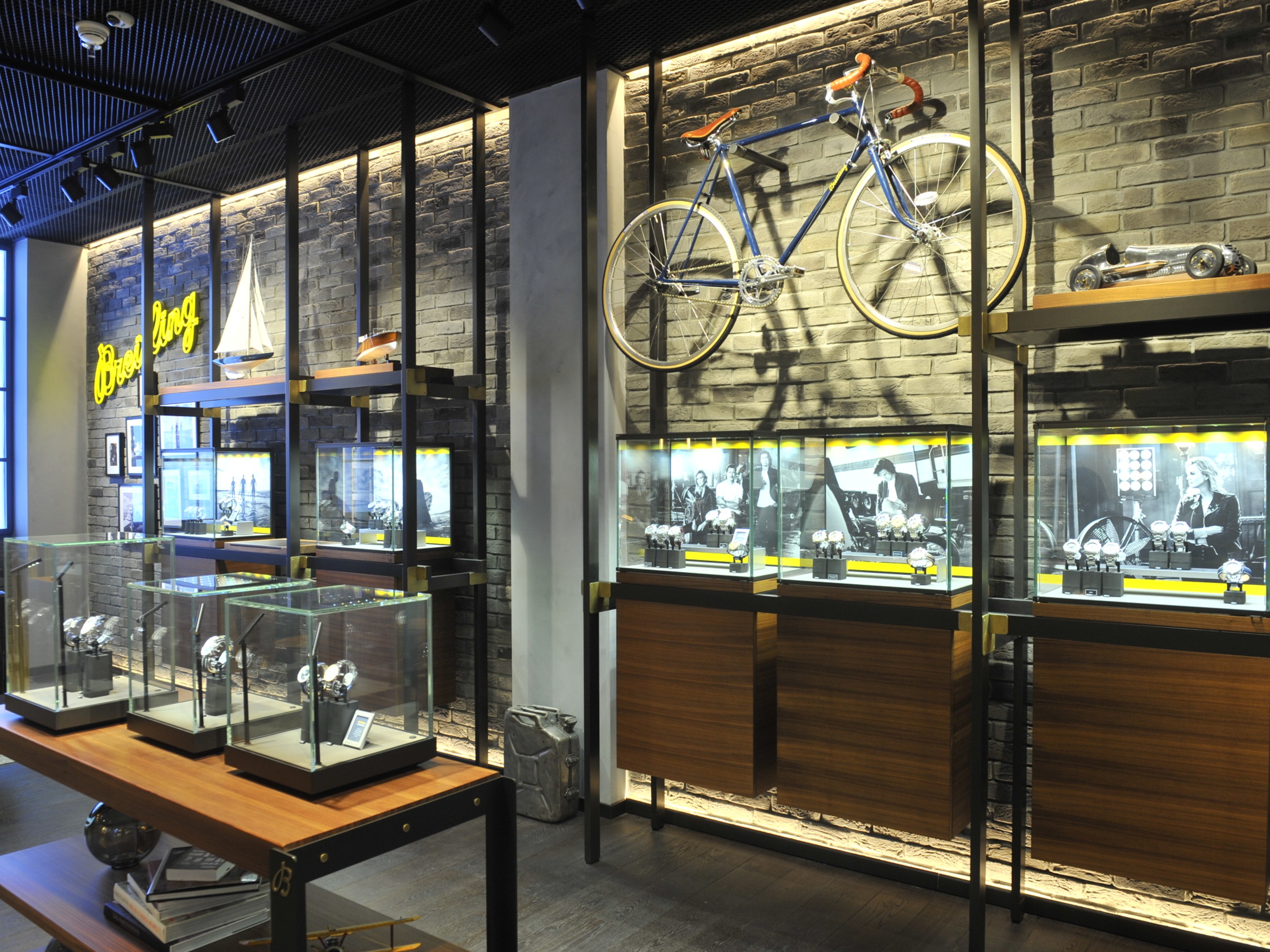 BREITLING BOUTIQUE KUWAIT SALHIA