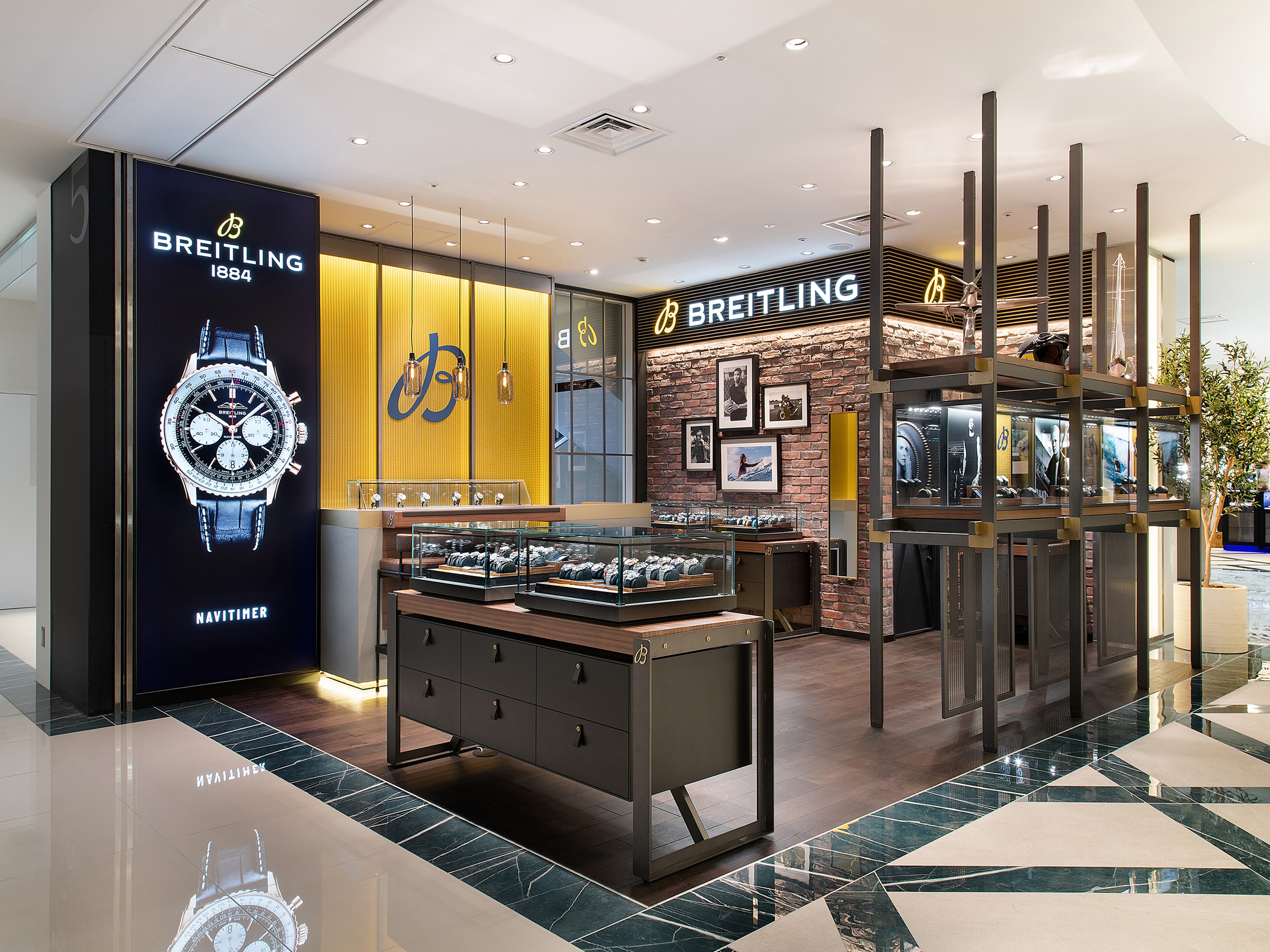 BREITLING BOUTIQUE DAIMARU TOKYO