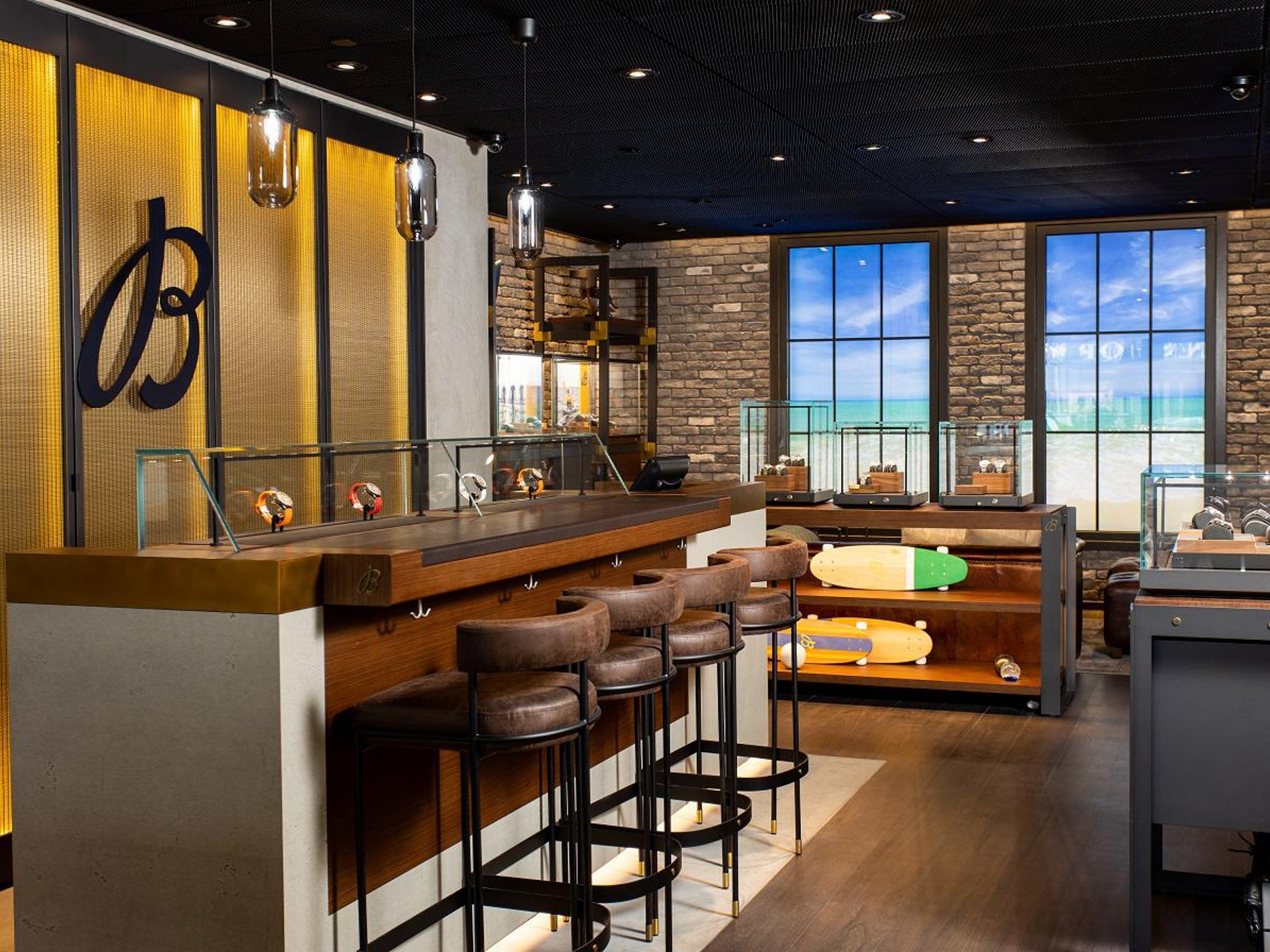 BREITLING BOUTIQUE NASSAU BAY STREET