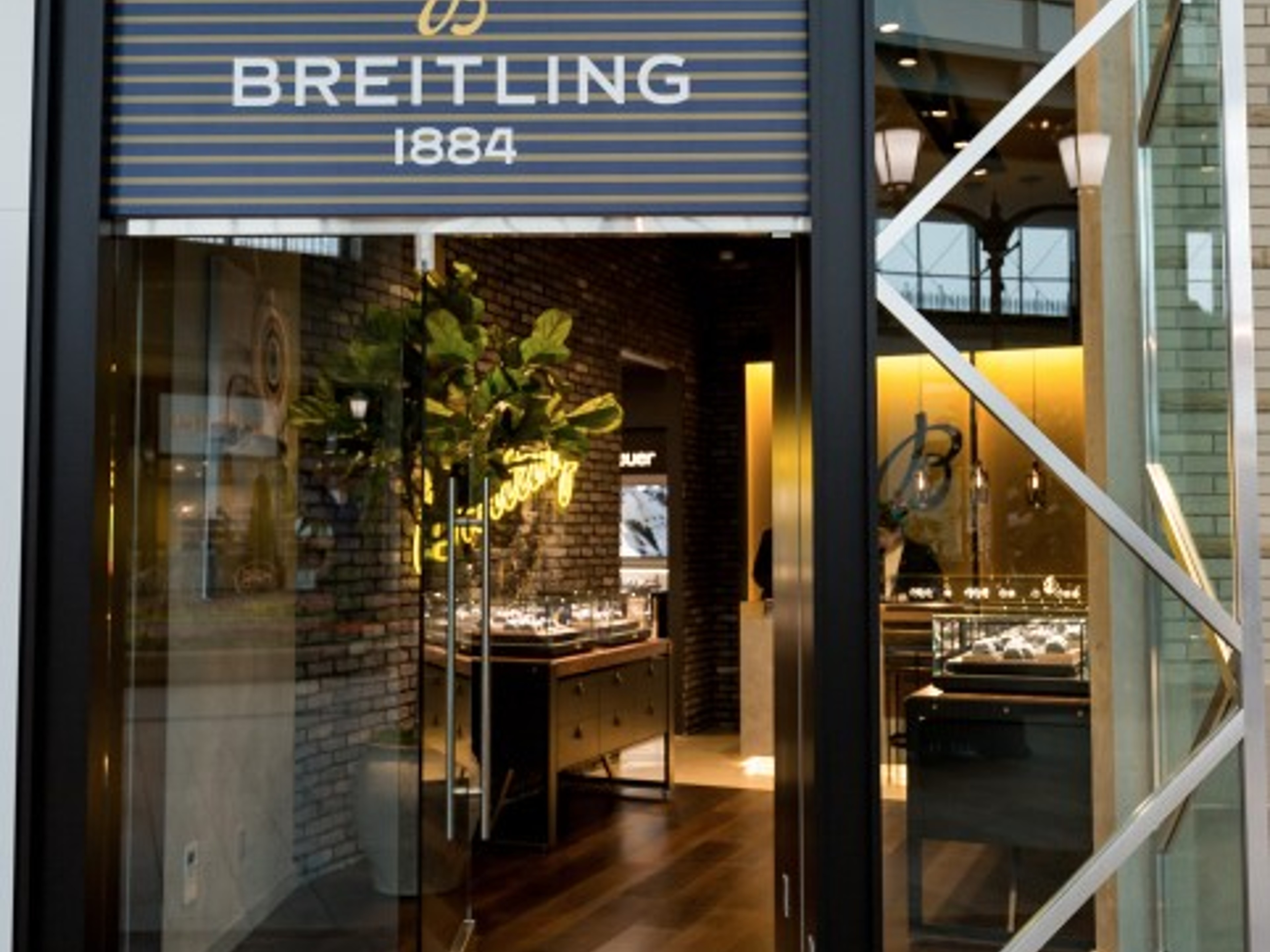 BREITLING BOUTIQUE LAVAL