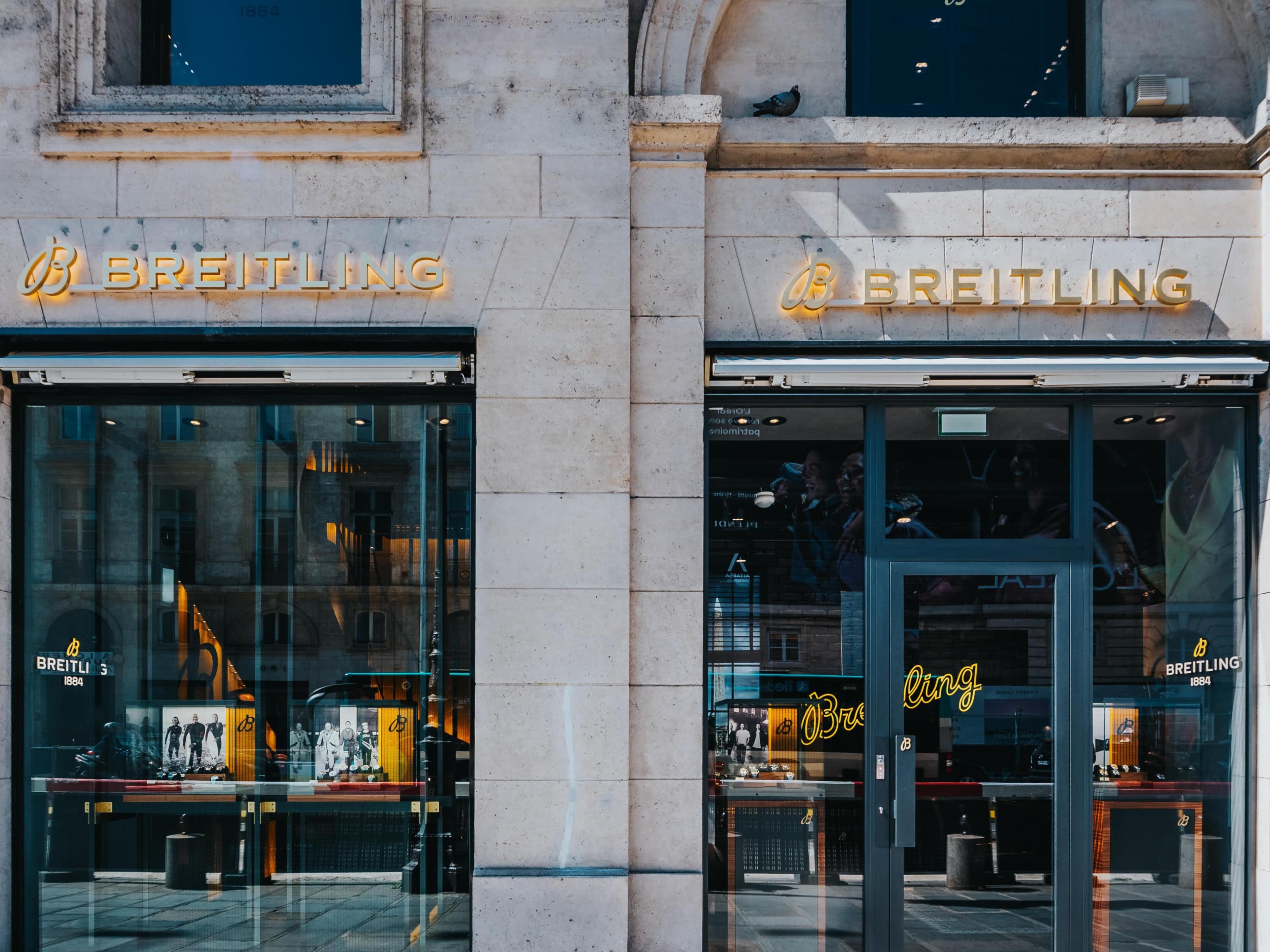 BREITLING BOUTIQUE PARIS ROYALE