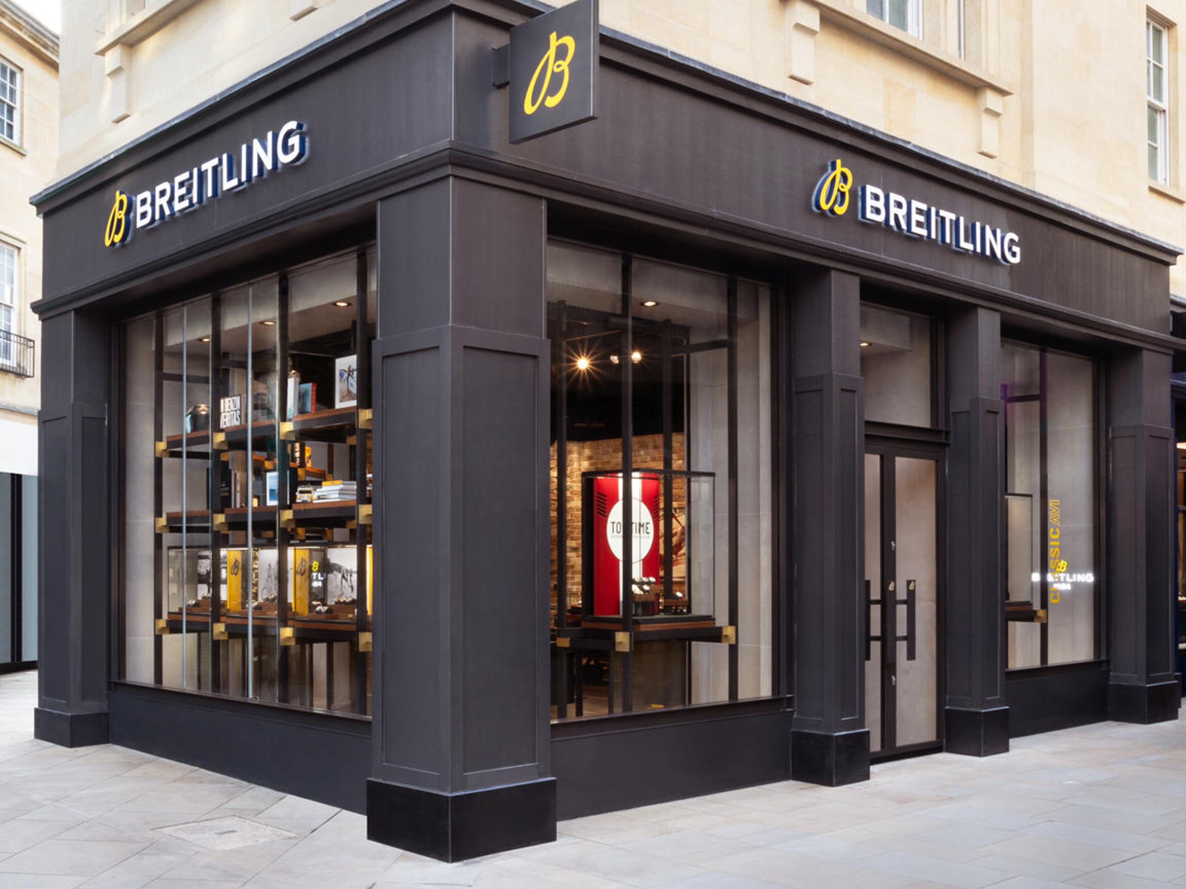 BREITLING BOUTIQUE BATH