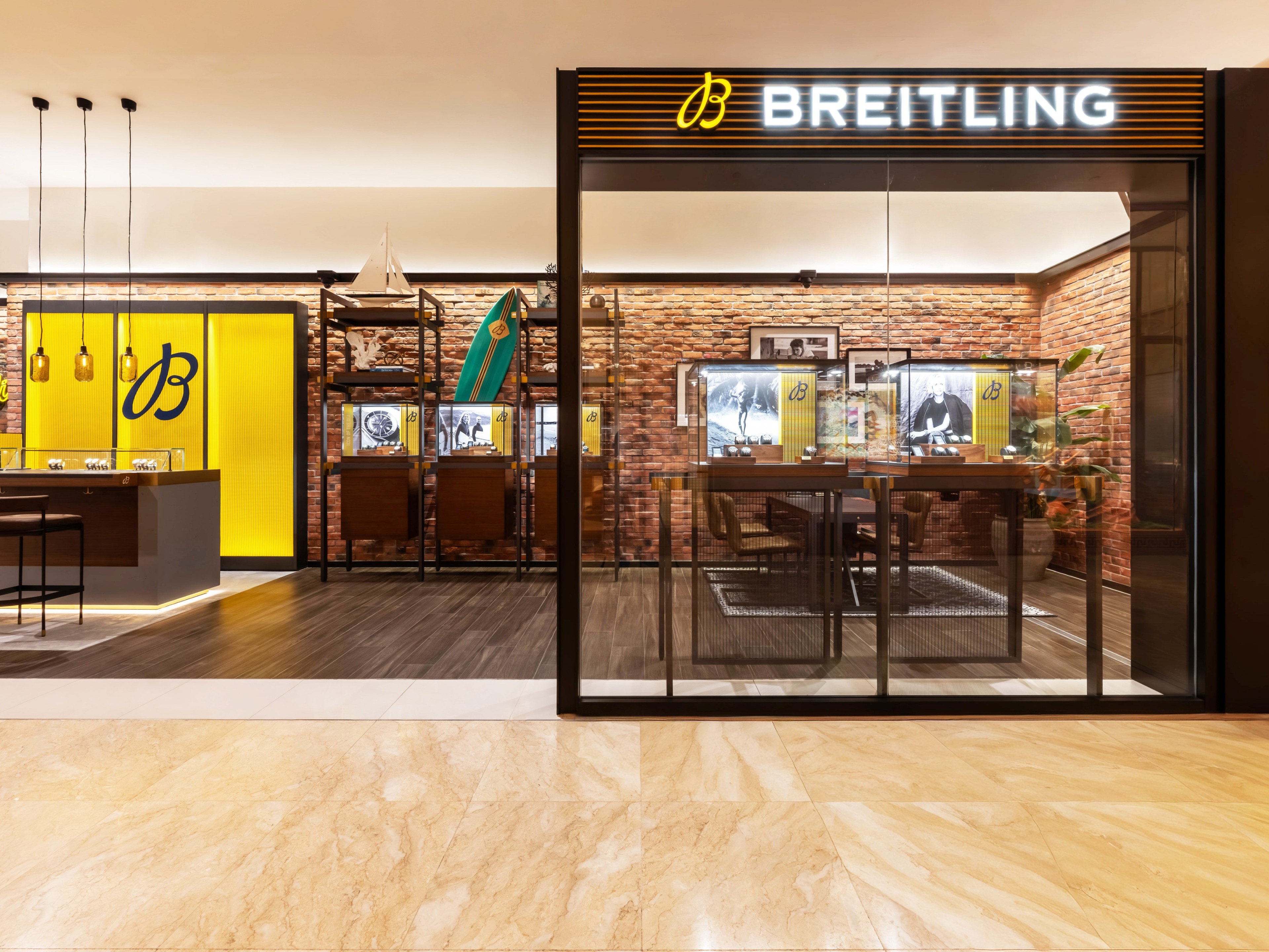 BREITLING BOUTIQUE SINGAPORE TAKASHIMAYA