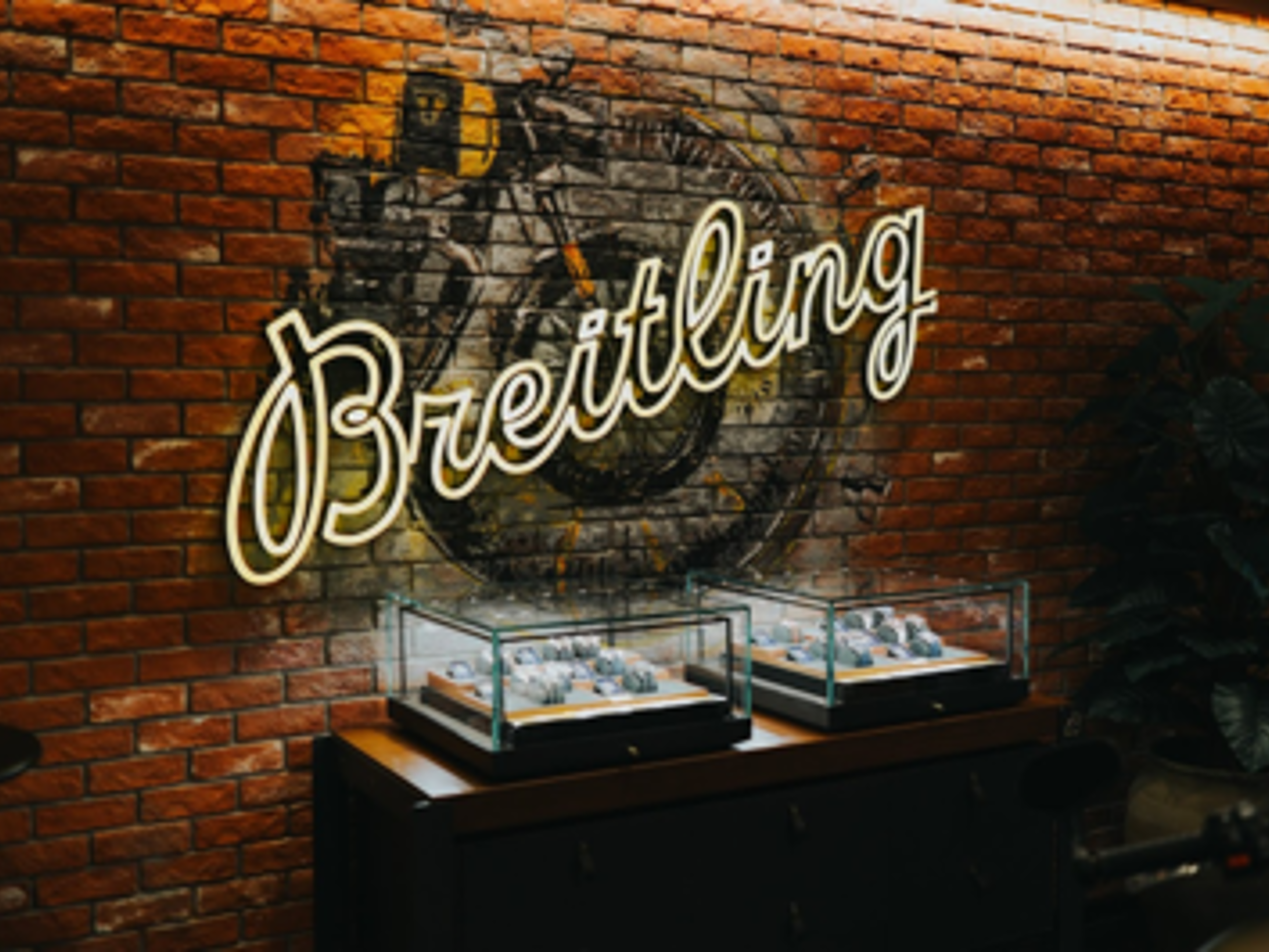 BREITLING BOUTIQUE HO CHI MINH CITY