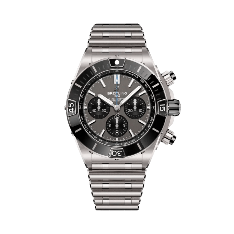 Super Chronomat B01 44, reference EB0136251M1E1. Link to product details.