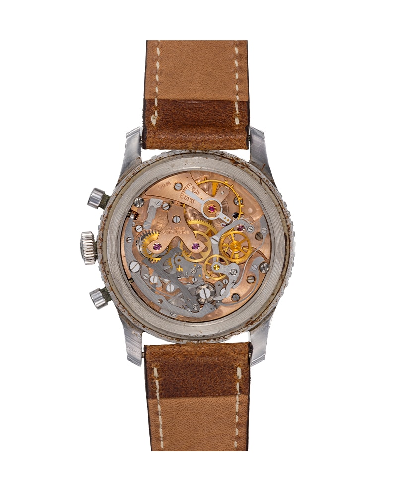 {generated} ブラック文字盤とクリームのサブダイヤルを備えたBreitling Navitimer Mk5 ref.806 Venus 178のブラウンレザーストラップモデル。