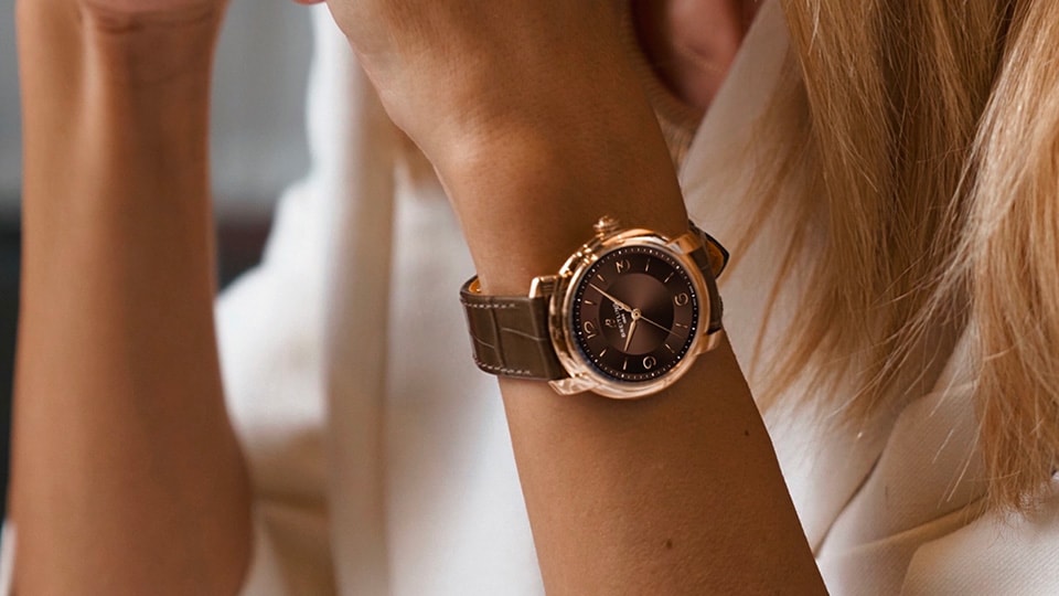 HP sub banner - R10310121Q1P1-Wristshot ECOMM