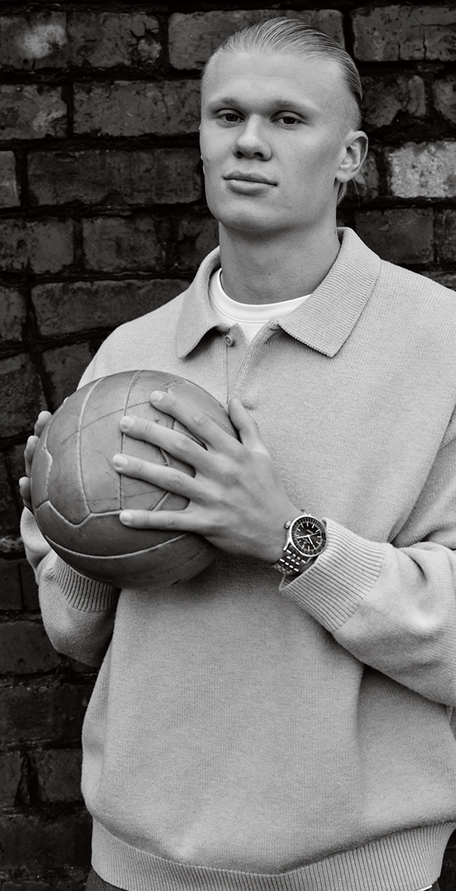 See more /collections/navitimer/