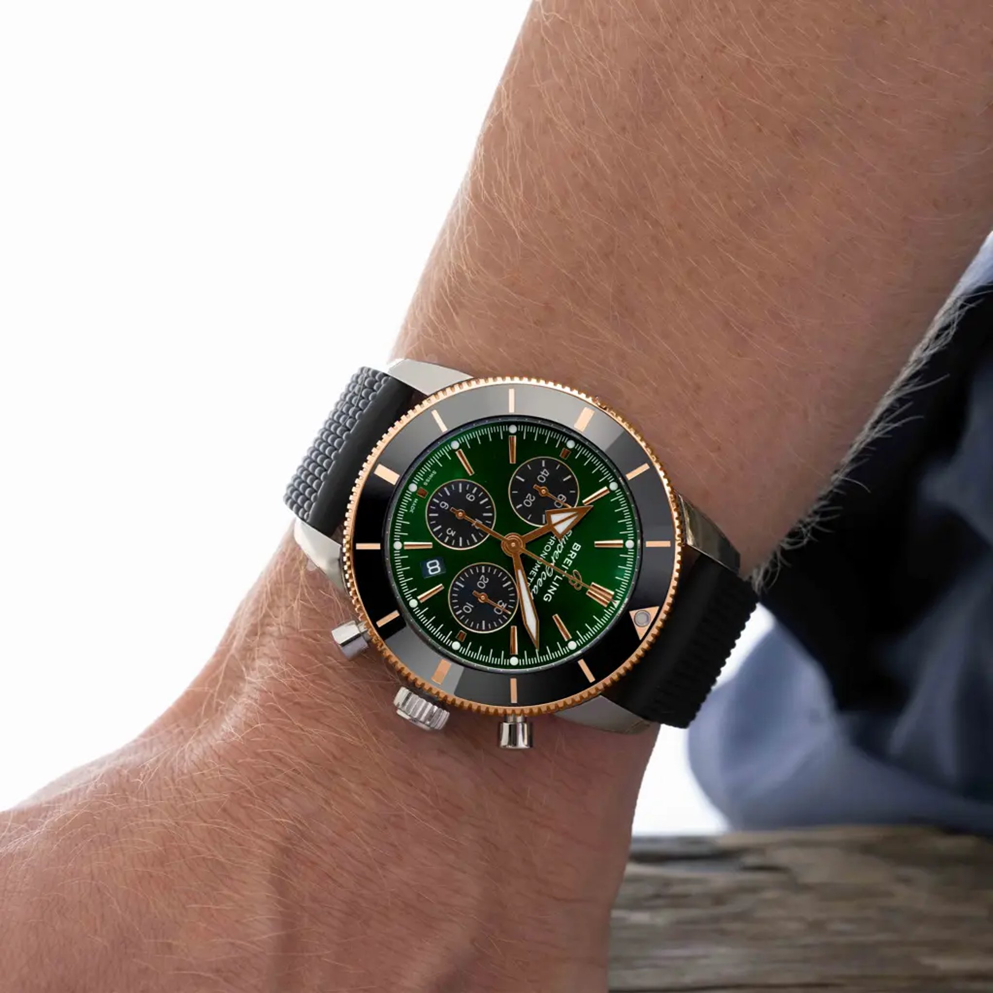 Superocean Heritage B01 Chronograph 44 Limited Edition - UB01622A1L1S1 - image 5