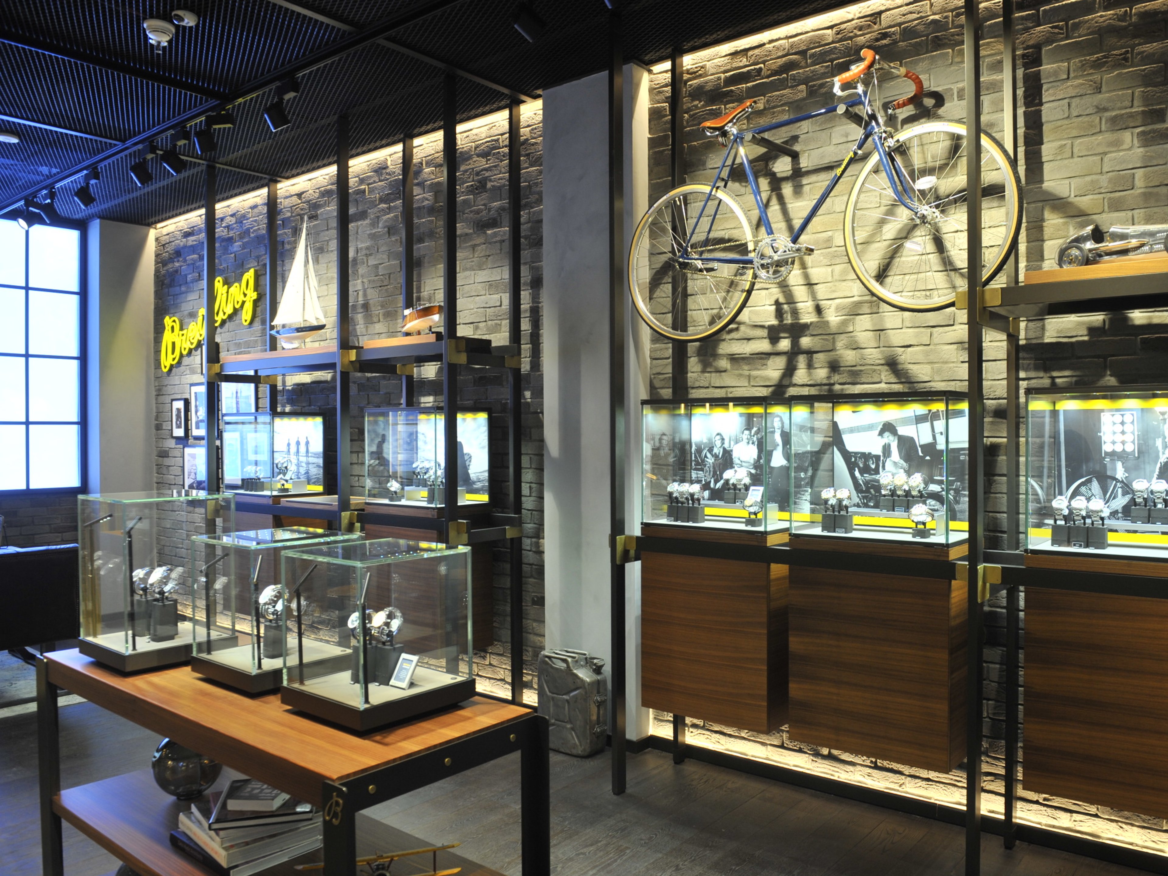 BREITLING BOUTIQUE KUWAIT SALHIA