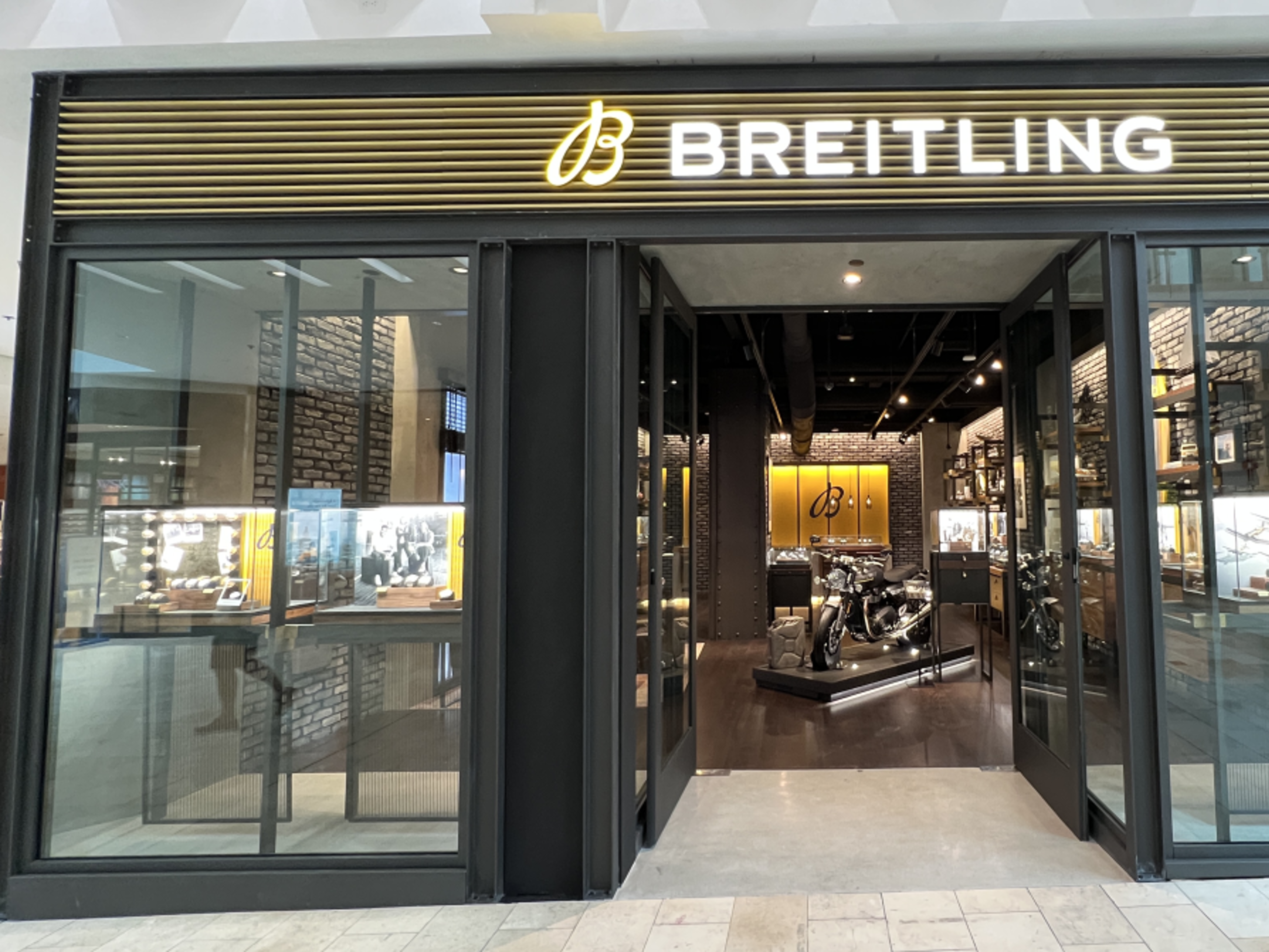 BREITLING BOUTIQUE PARAMUS