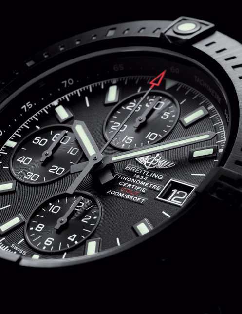 breitling Bentley B04 GMT light titanium