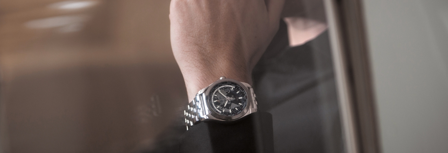 breitling chlamyde longitude GMT