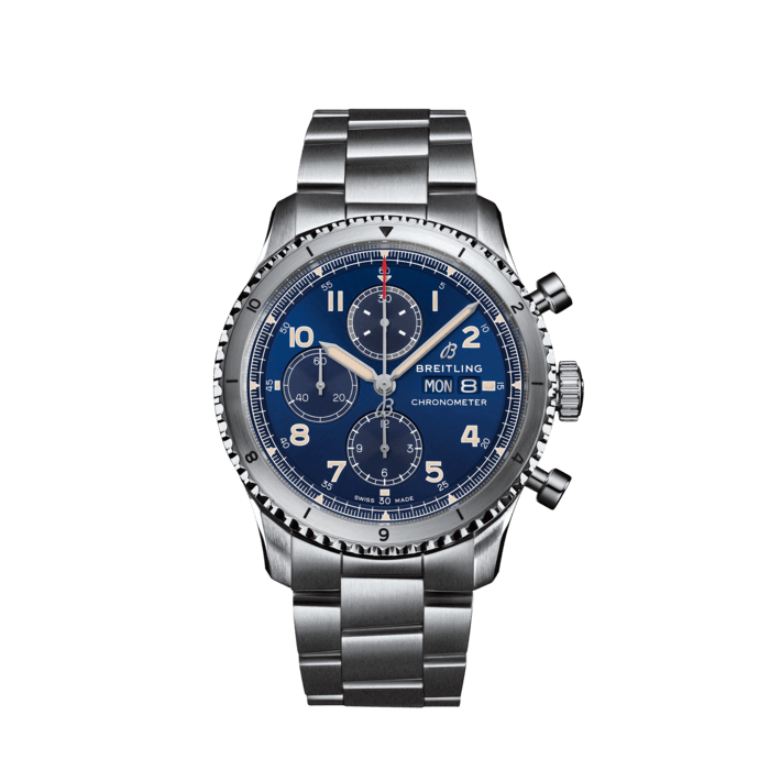Aviator 8 Chronograph 43, Stainless steel - Blue
The Aviator 8 Chronograph 43 offers 30-minute and 12-hour counters at 12 and 6 o’clock, respectively, along with a small seconds hand at 9 o’clock.
