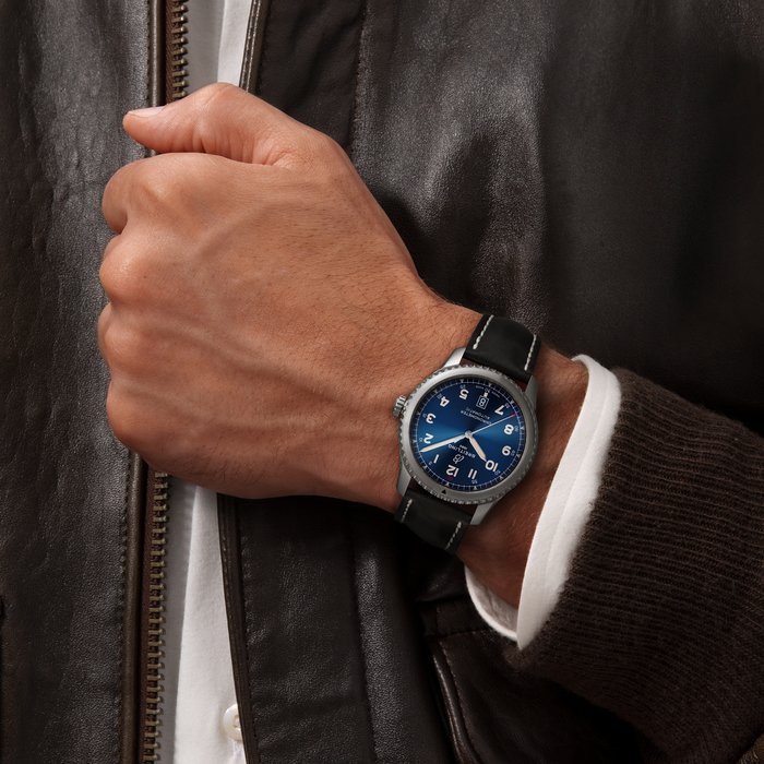 Aviator 8 Automatic 41
