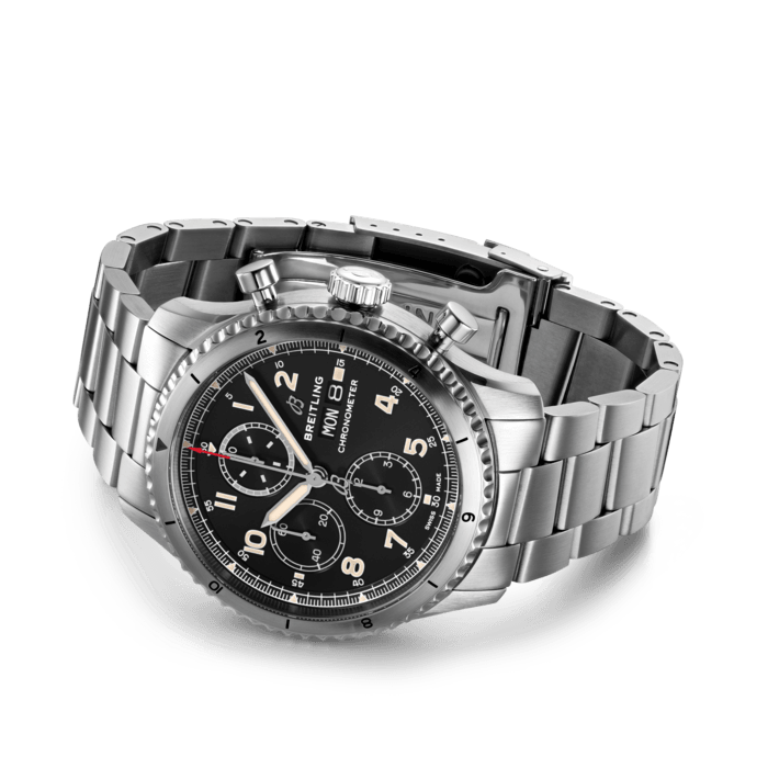 Aviator 8 Chronograph 43