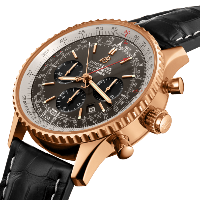 航空计时B03双追针计时腕表45（Navitimer B03 Chronograph Rattrapante 45）